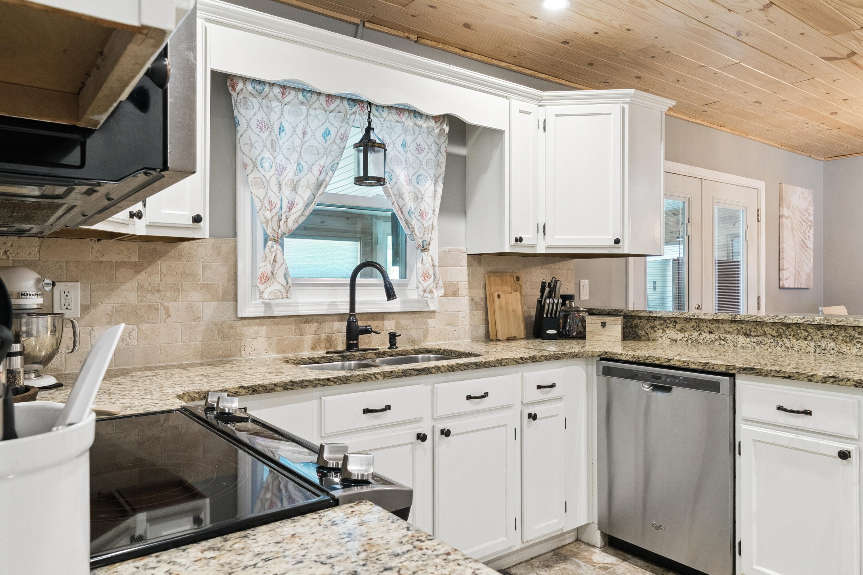 PINES 5TH ADDN - Residential