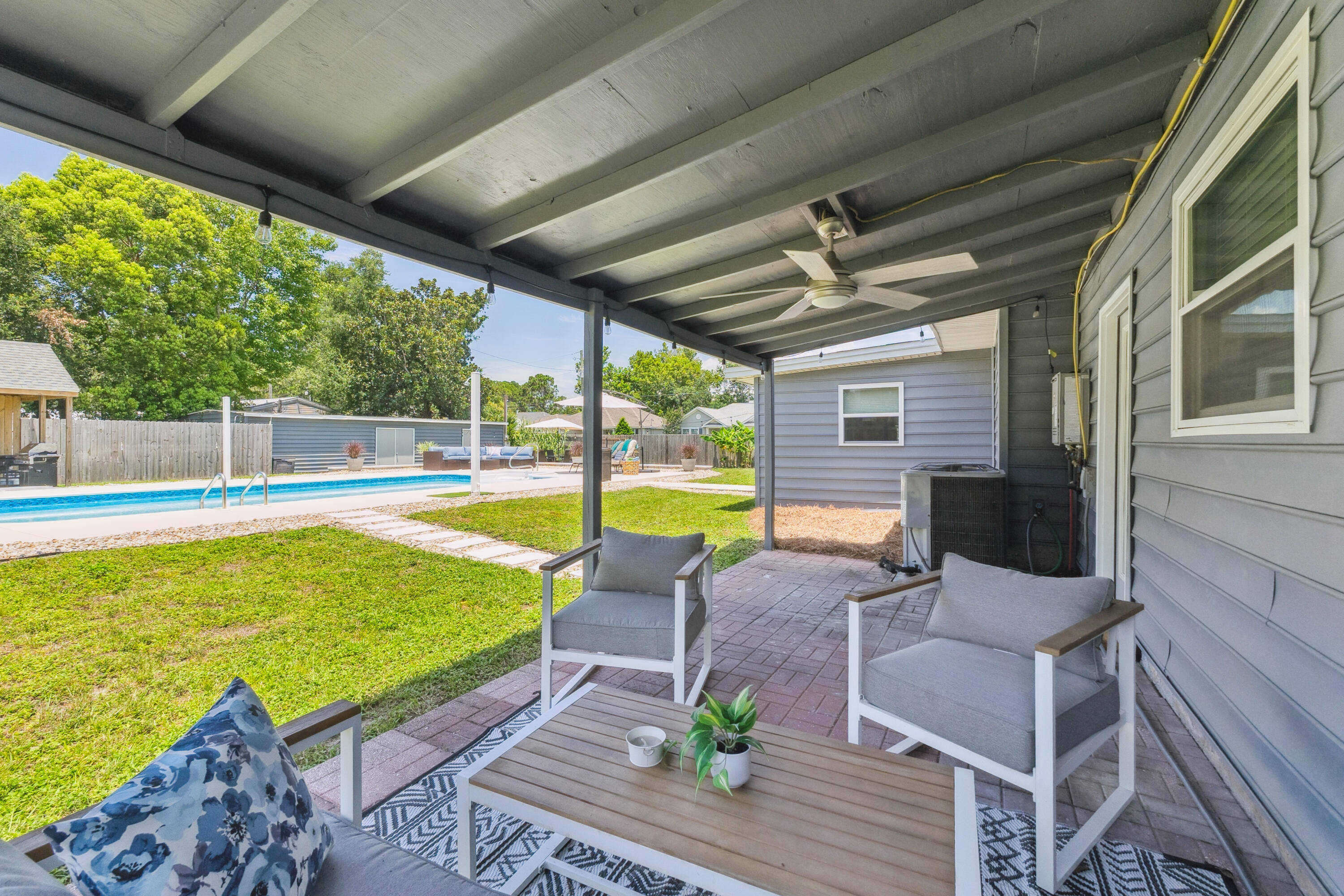 PINES 5TH ADDN - Residential