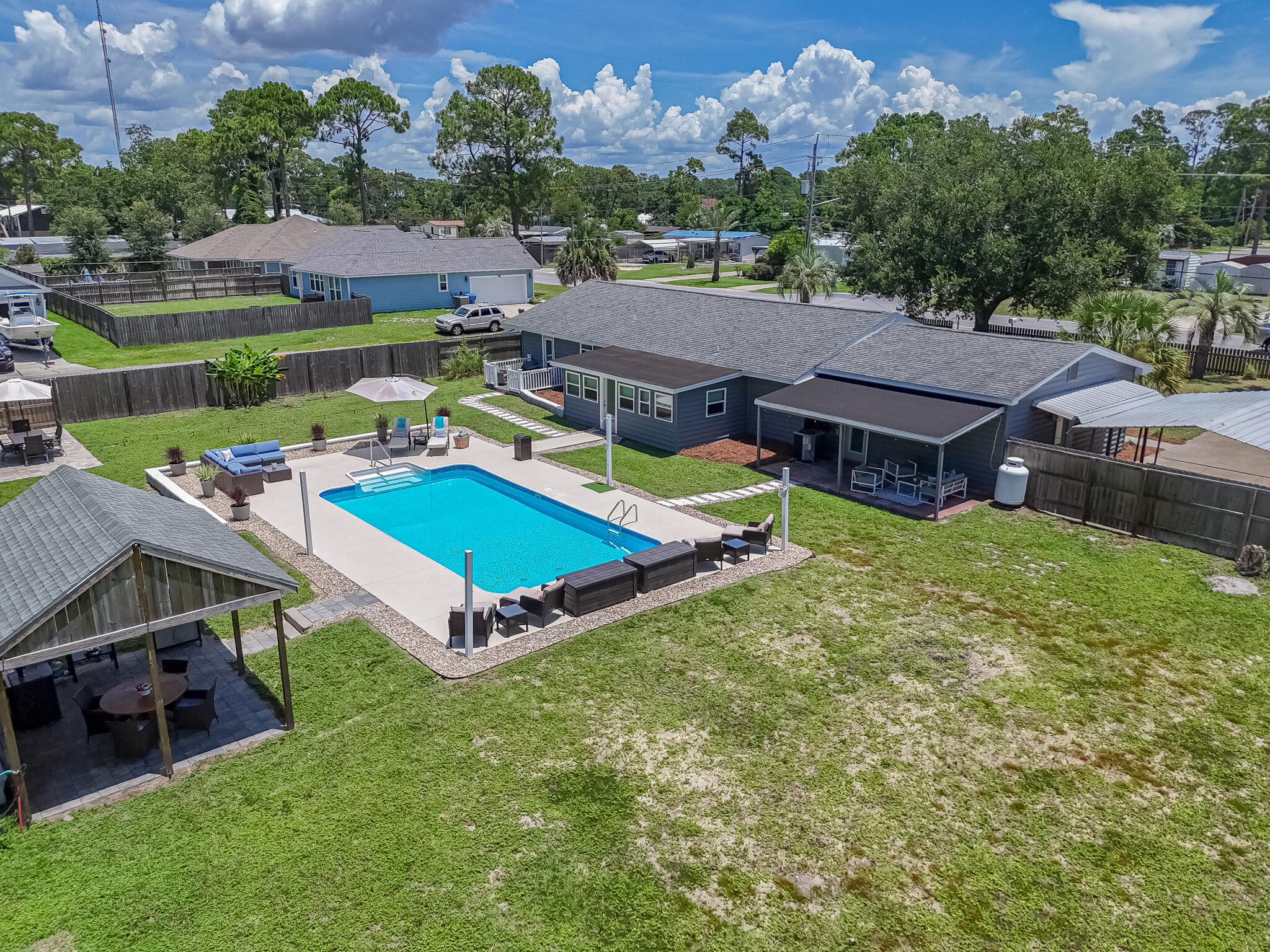 PINES 5TH ADDN - Residential