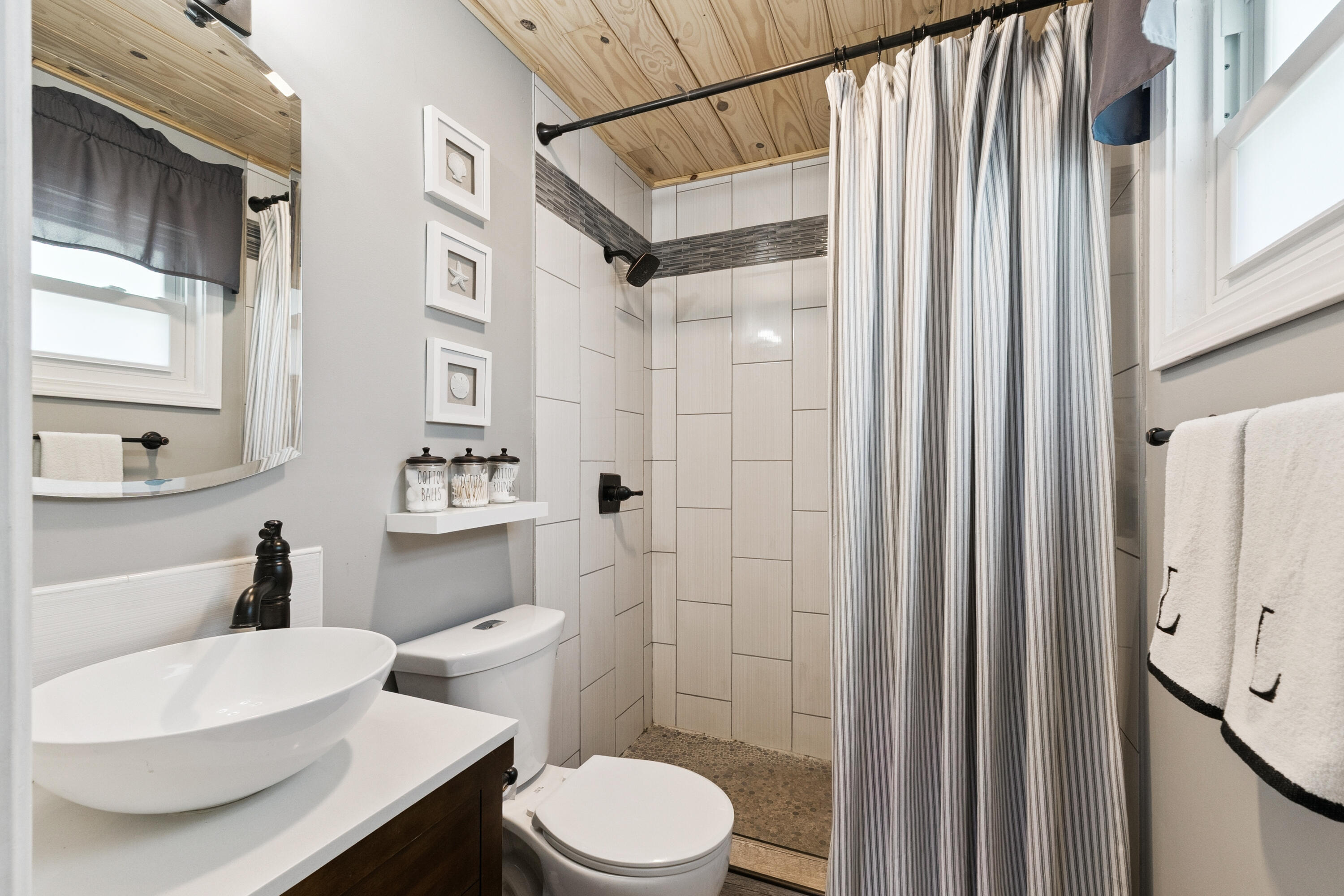 PINES 5TH ADDN - Residential