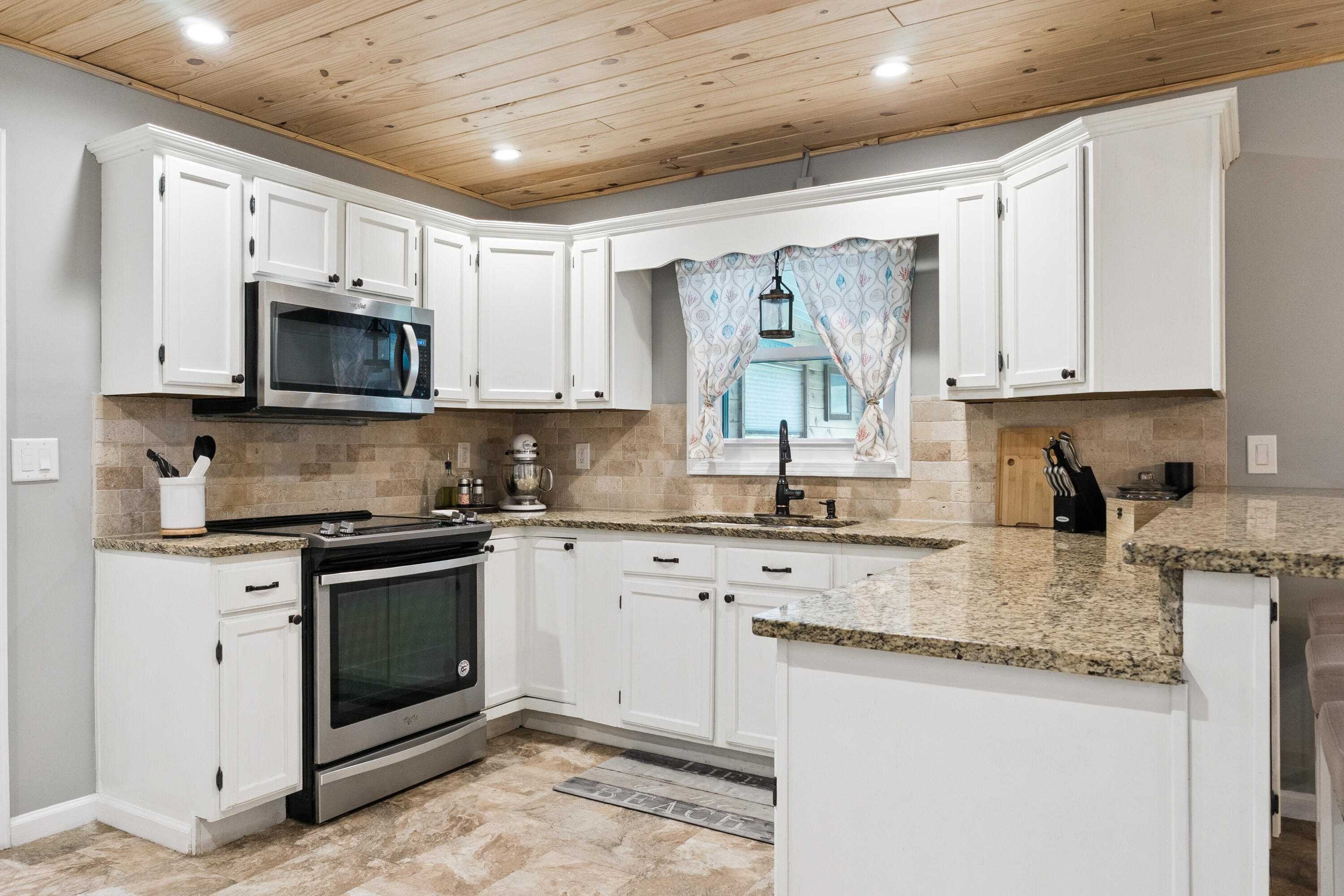 PINES 5TH ADDN - Residential