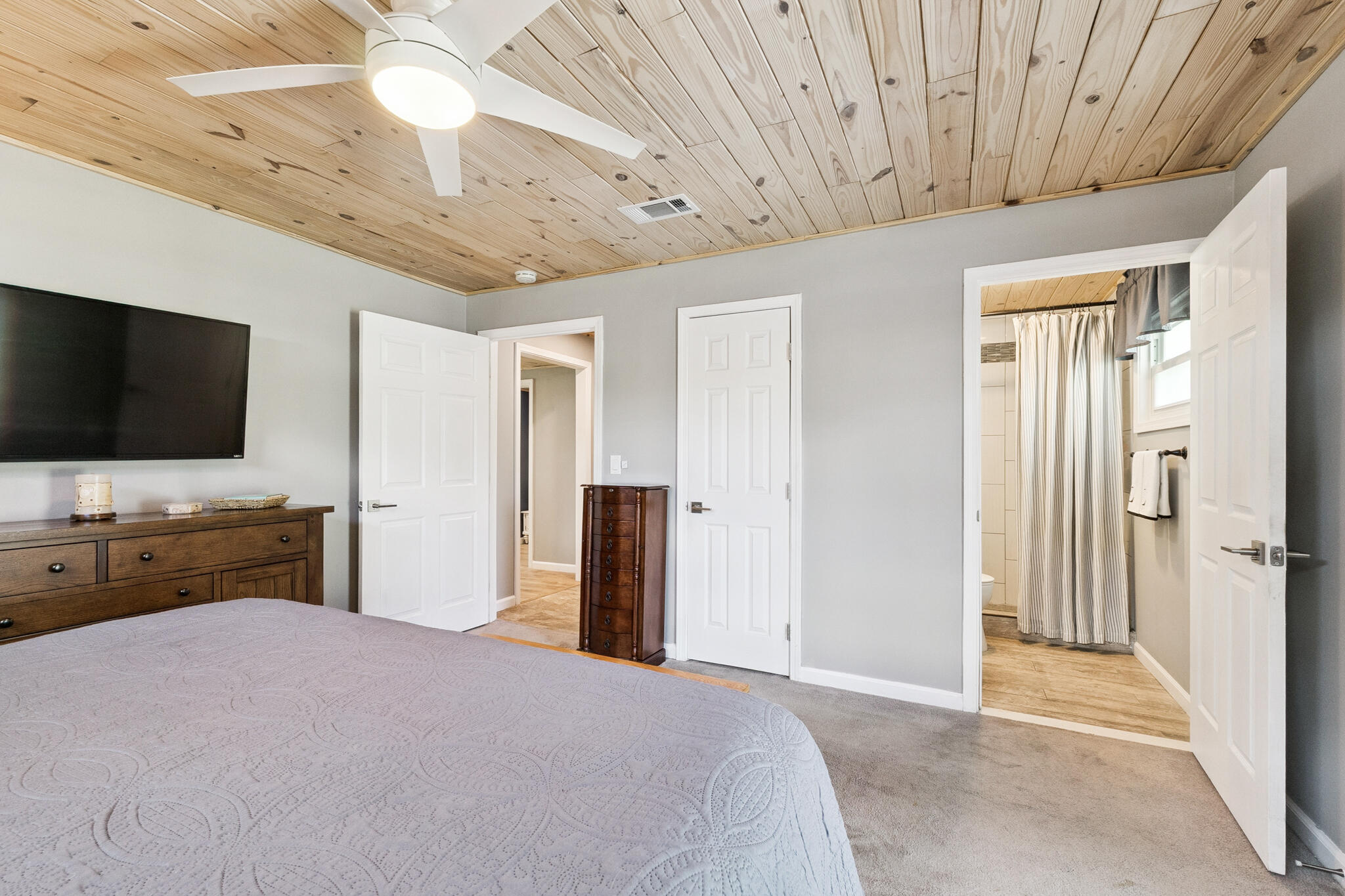 PINES 5TH ADDN - Residential