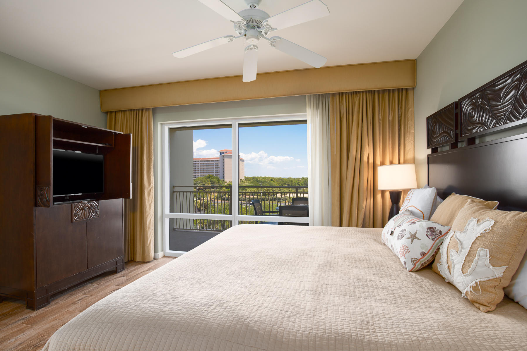 LUAU II - Residential