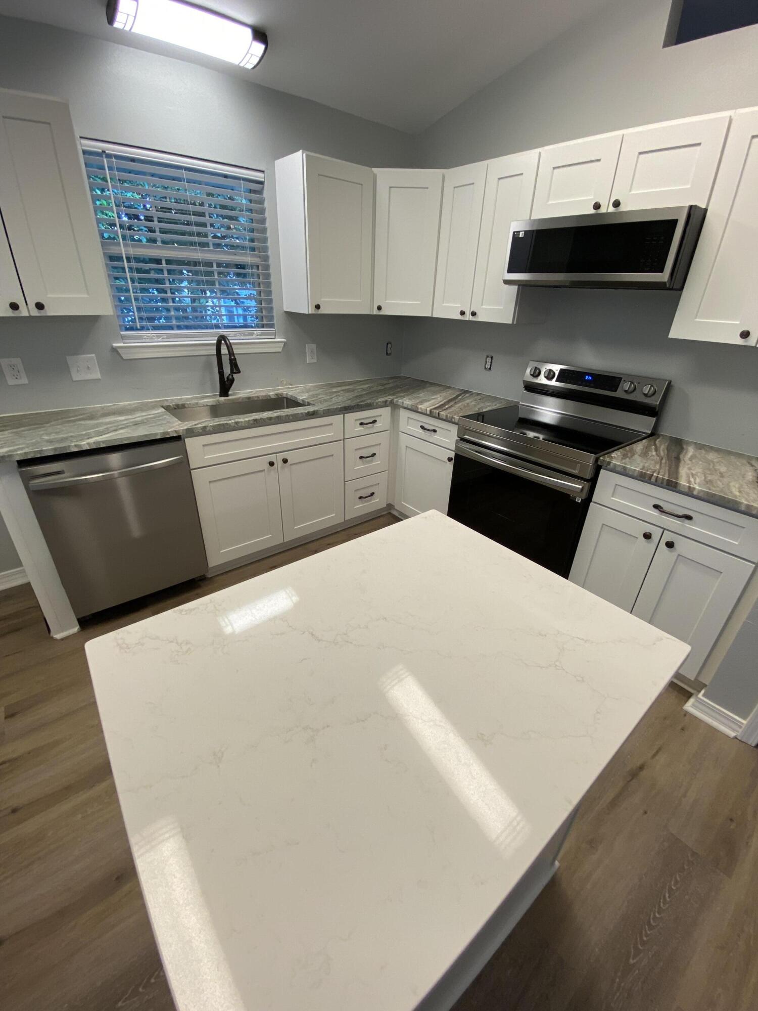 PARKER PLACE - Residential