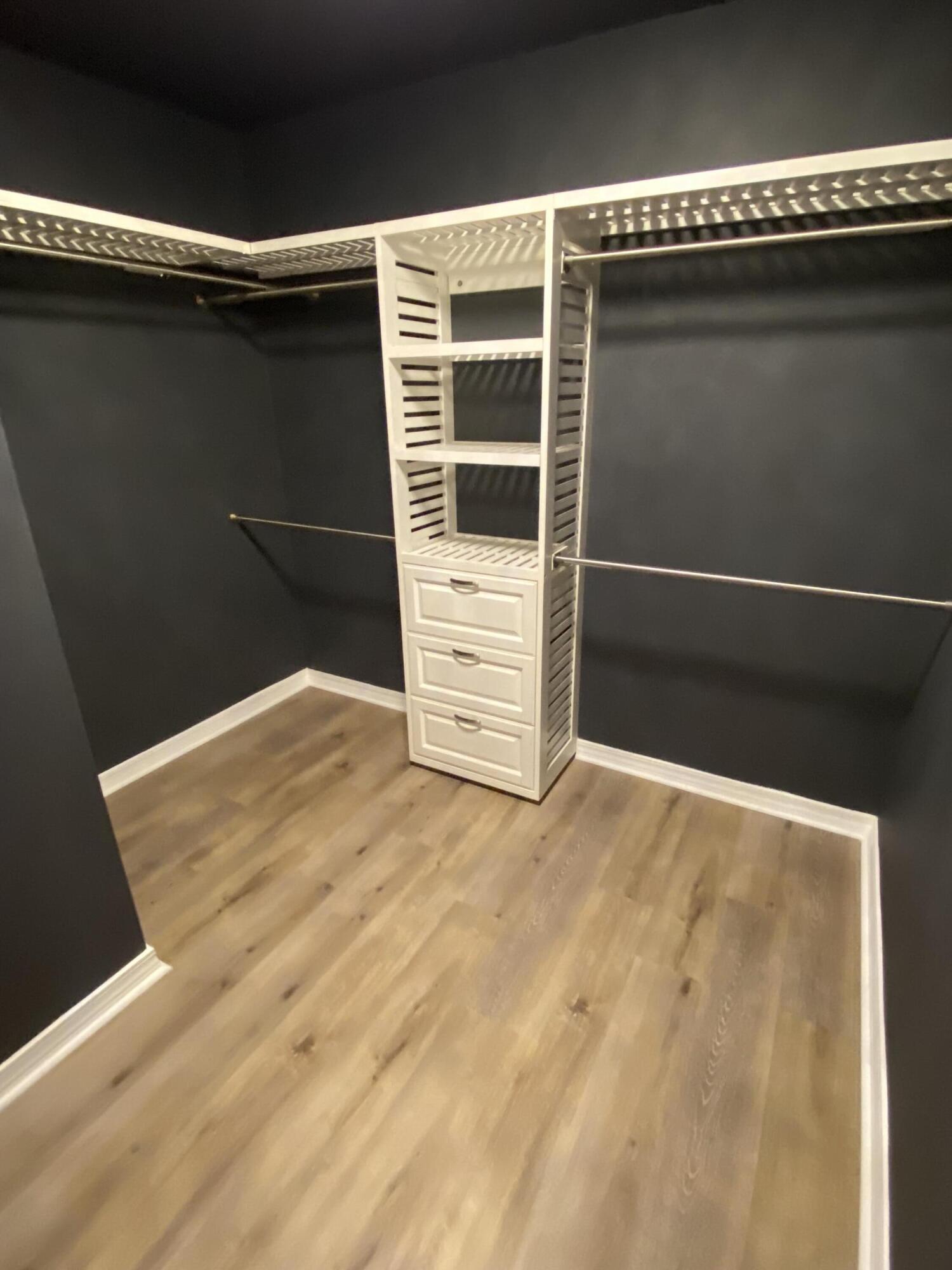 PARKER PLACE - Residential