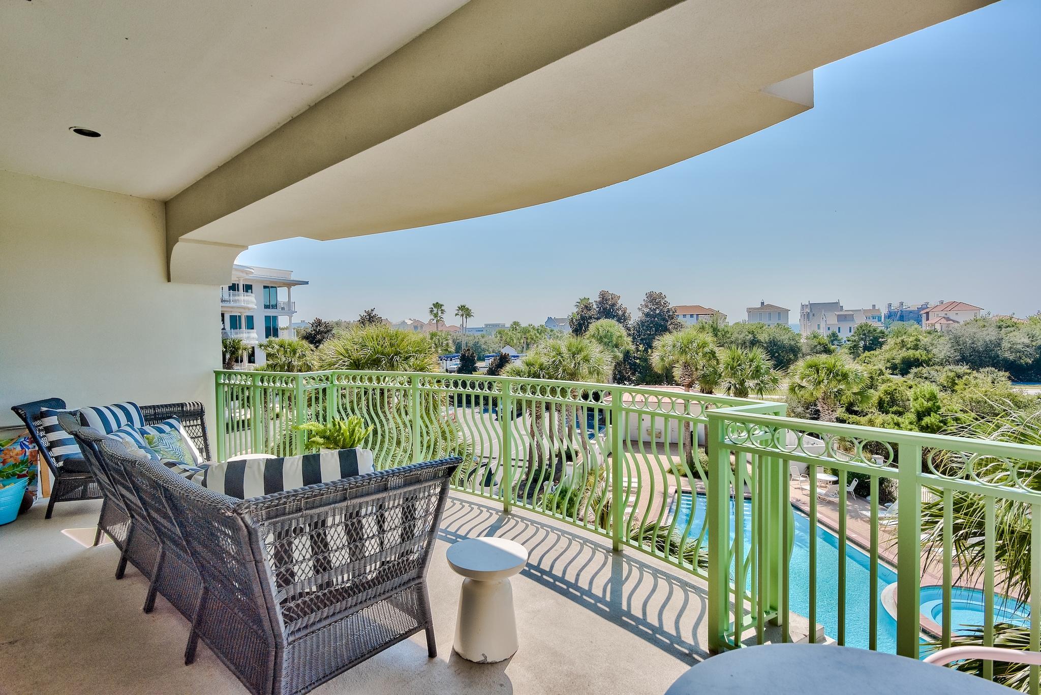 INN AT SEACREST BEACH (THE) - Residential