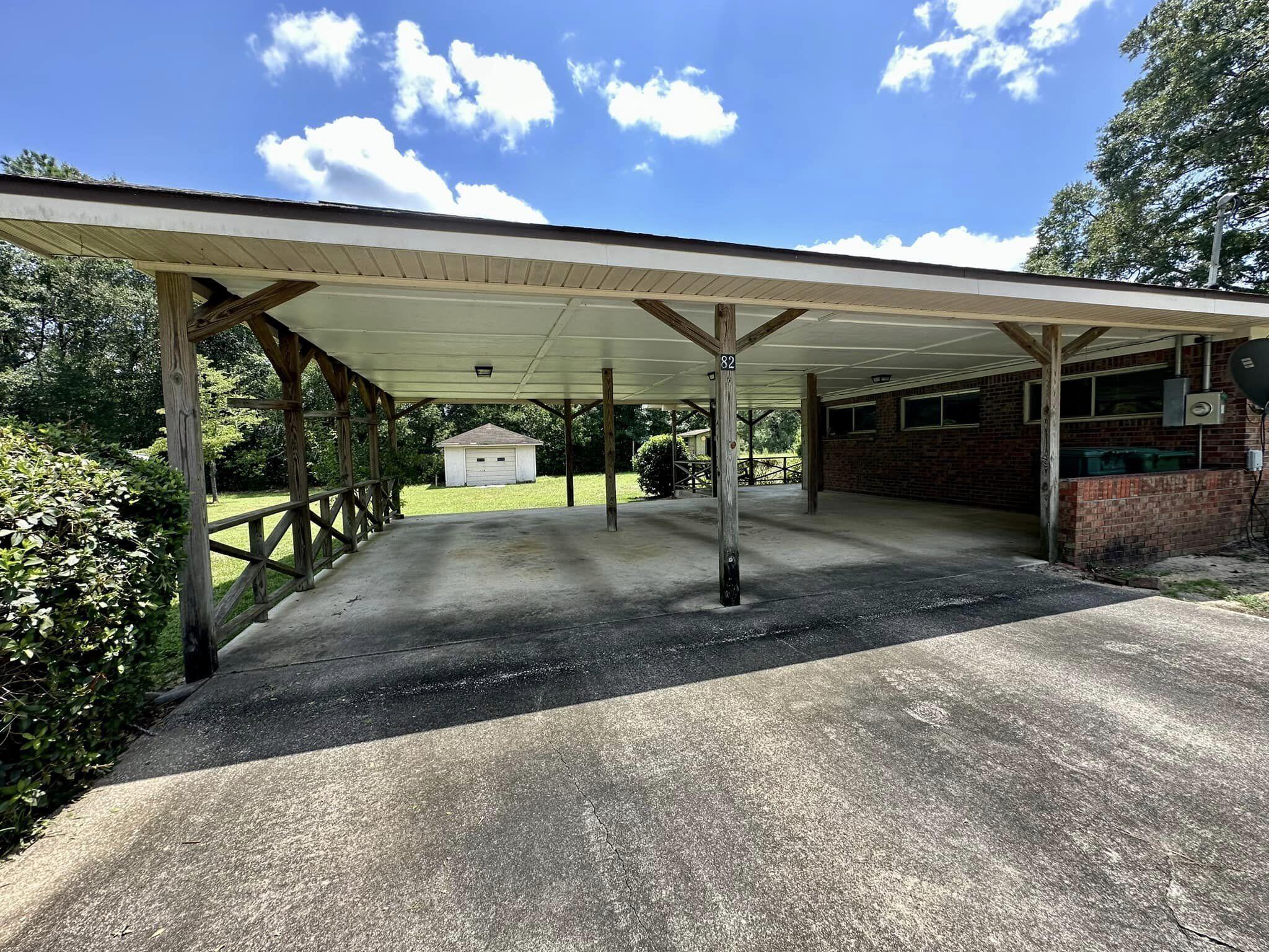 METES & BOUNDS - Residential Lease