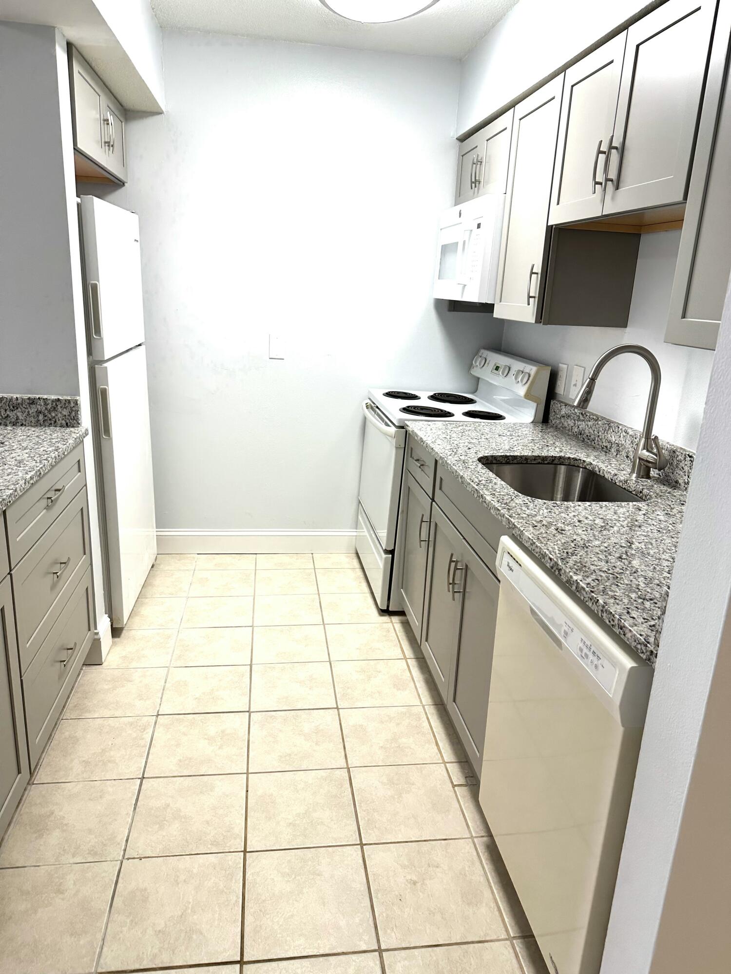 Pier One Condominiums - Residential Lease