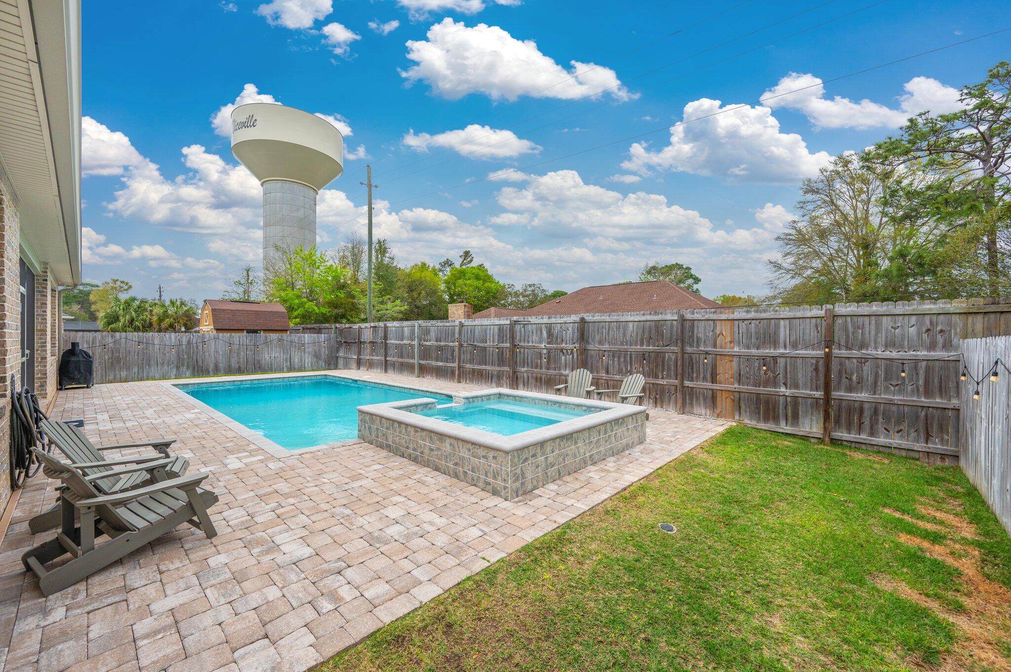 The Stables at Rocky Bayou - Residential