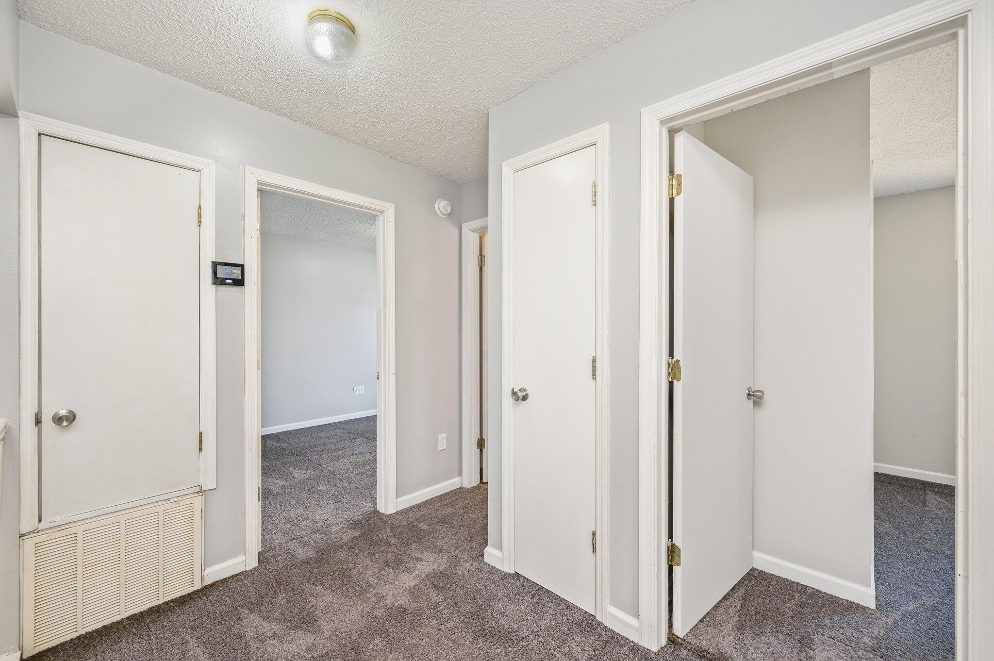 HOLLYROD PARK - Residential