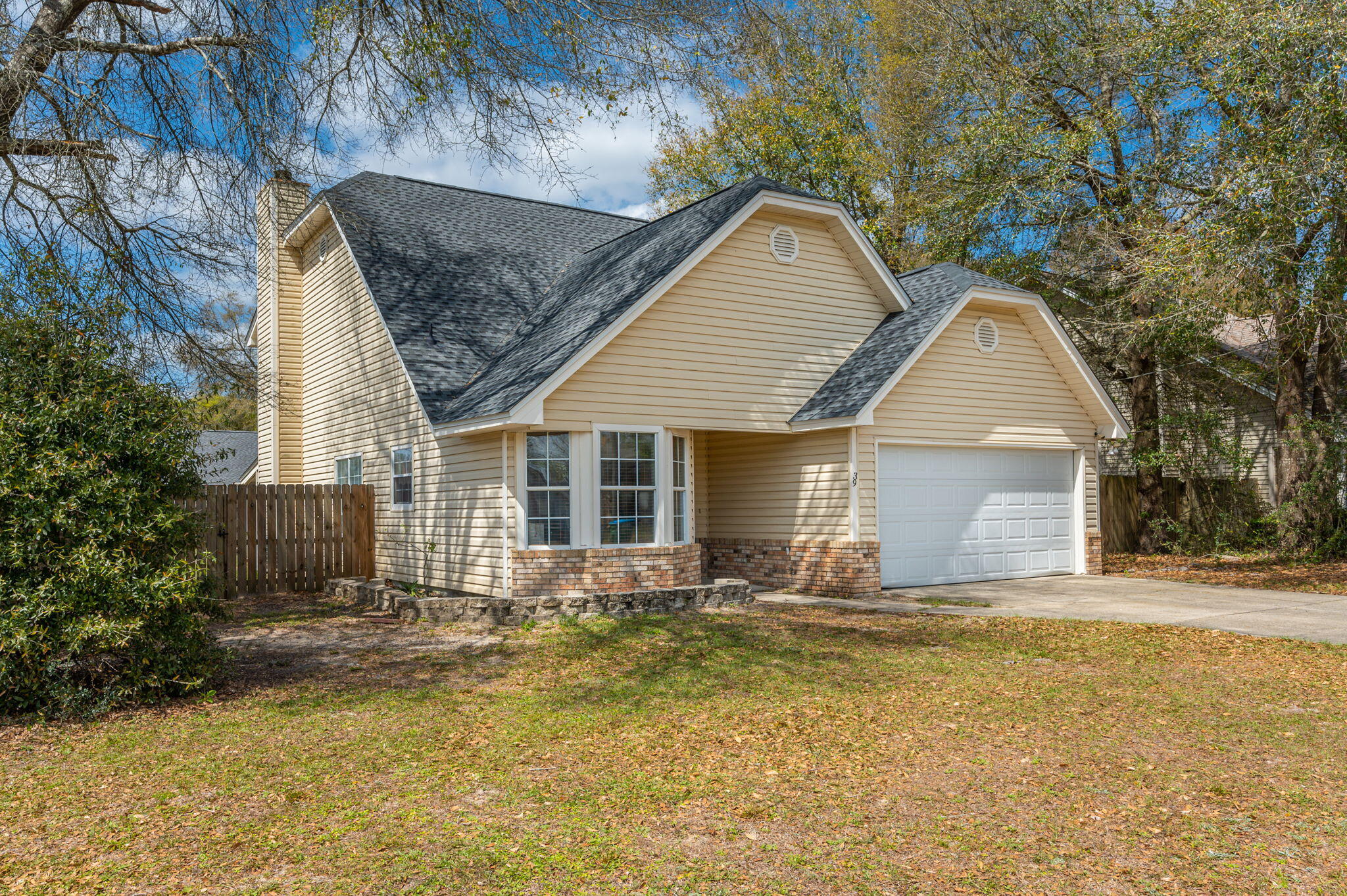 HOLLYROD PARK - Residential