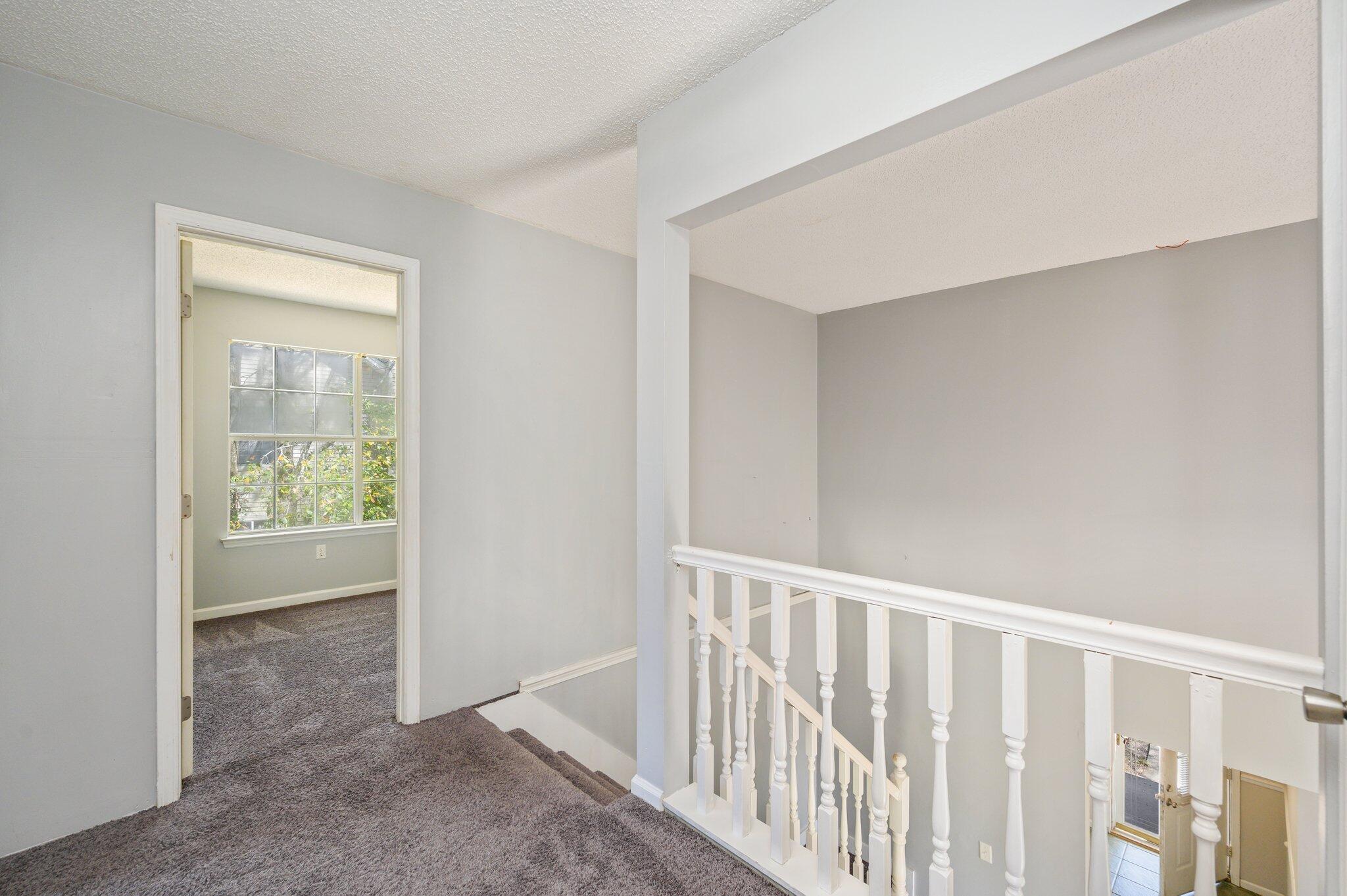 HOLLYROD PARK - Residential