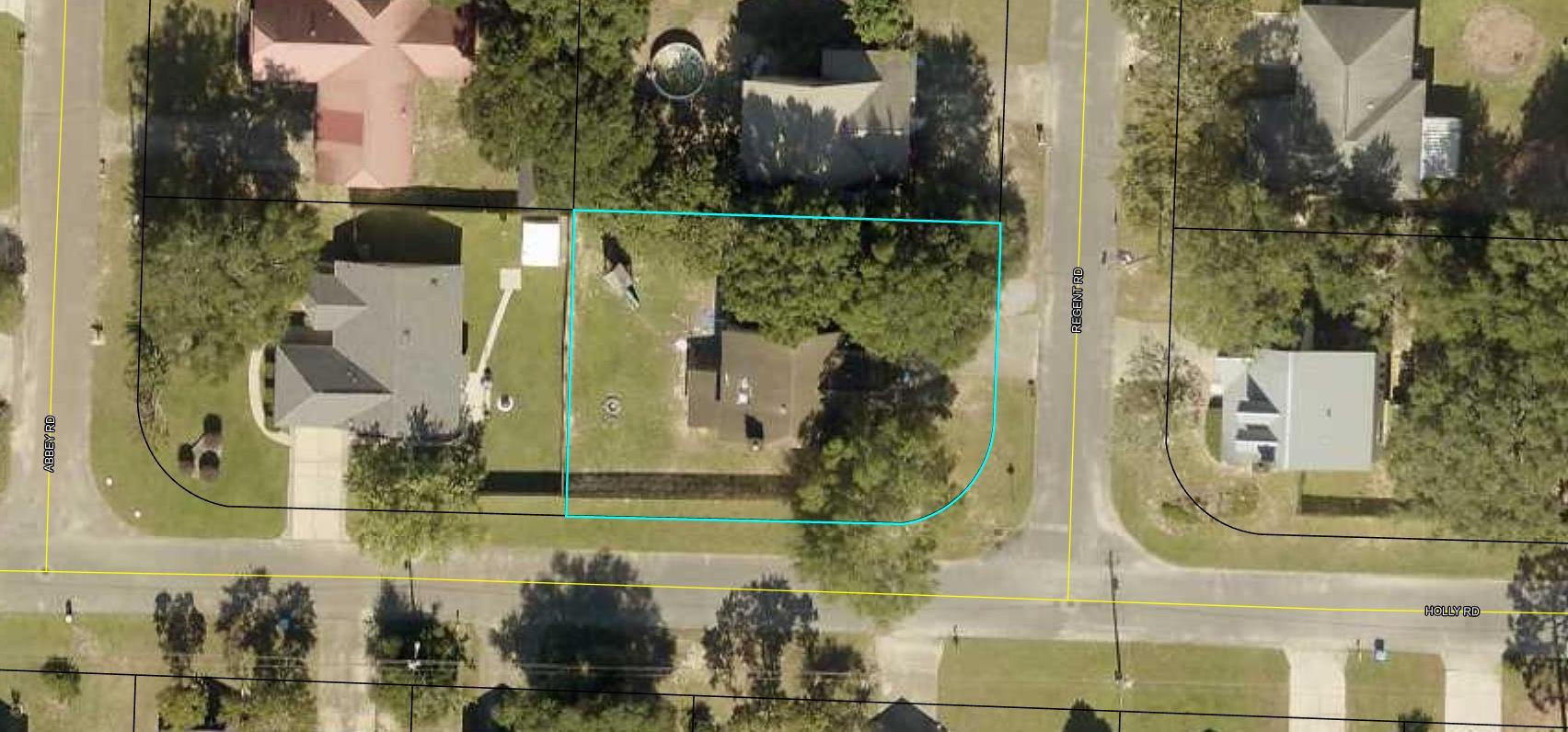 HOLLYROD PARK - Residential