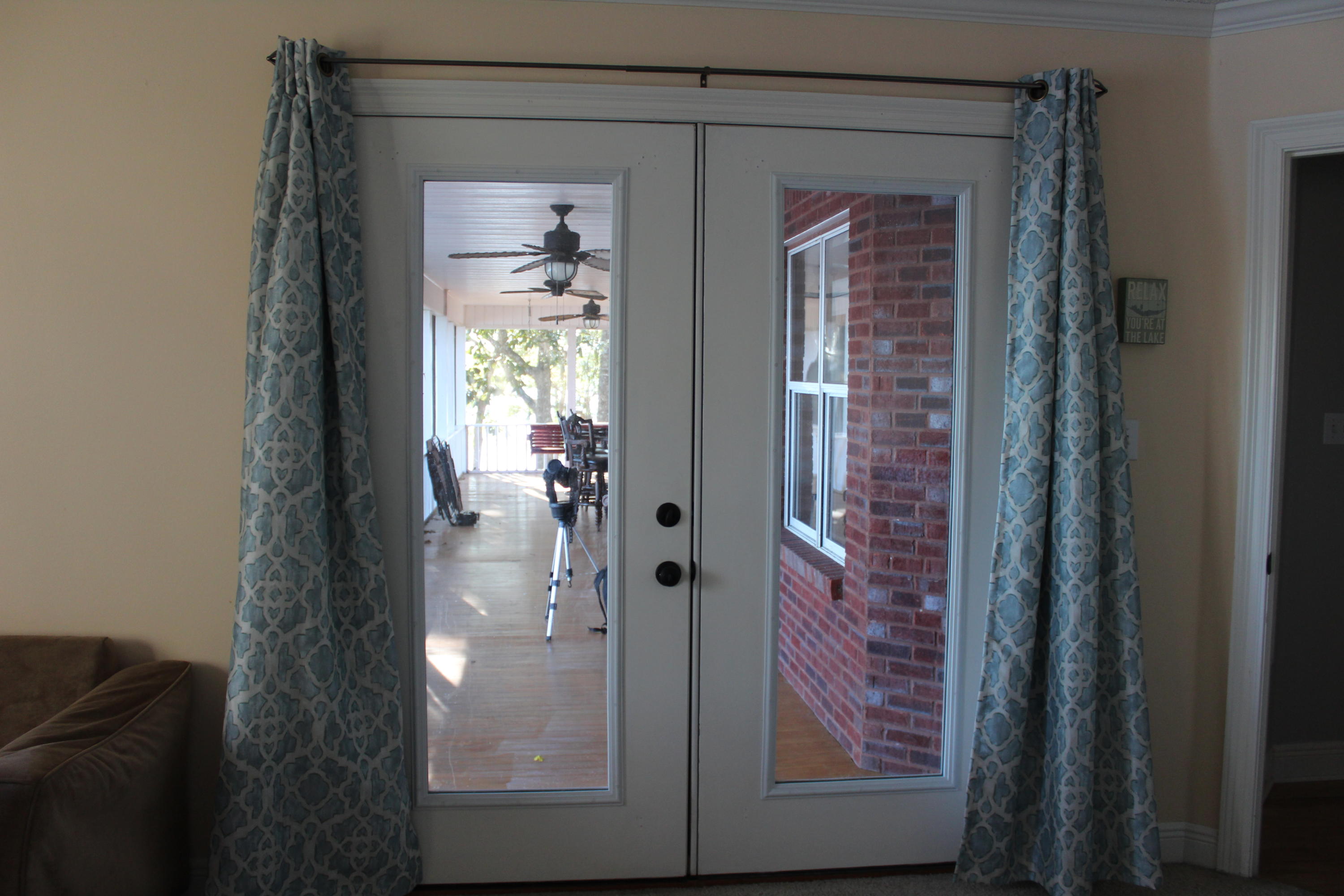 LAKE HOLLEY ESTATES - Residential