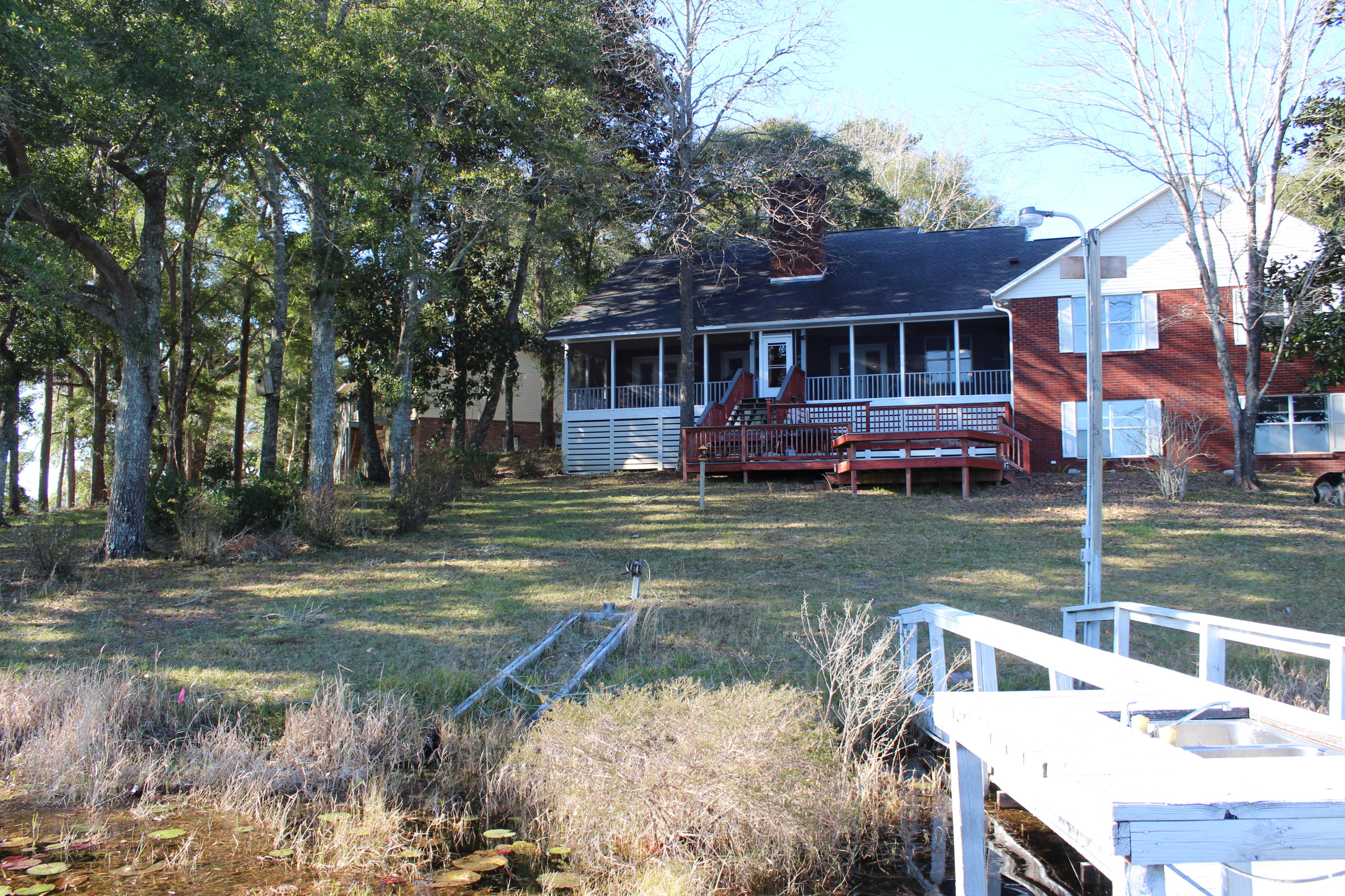 LAKE HOLLEY ESTATES - Residential