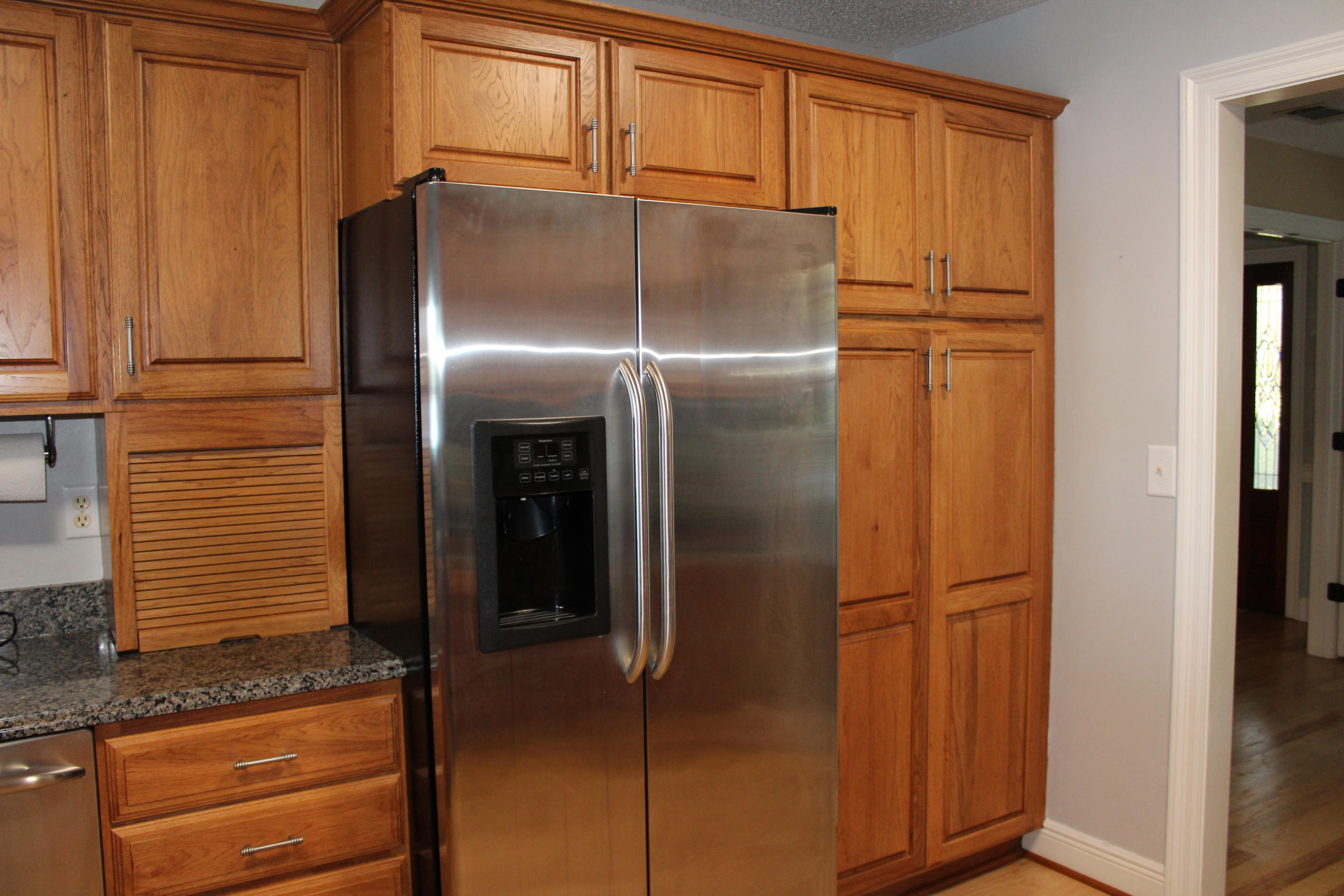 LAKE HOLLEY ESTATES - Residential