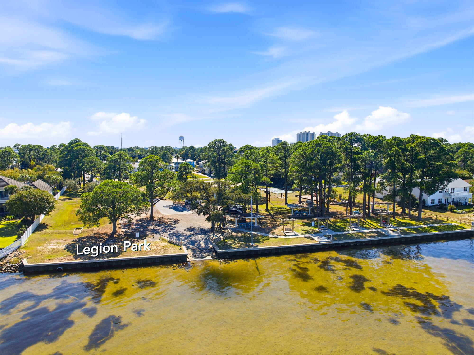 FLAMINGO BEACH - Residential