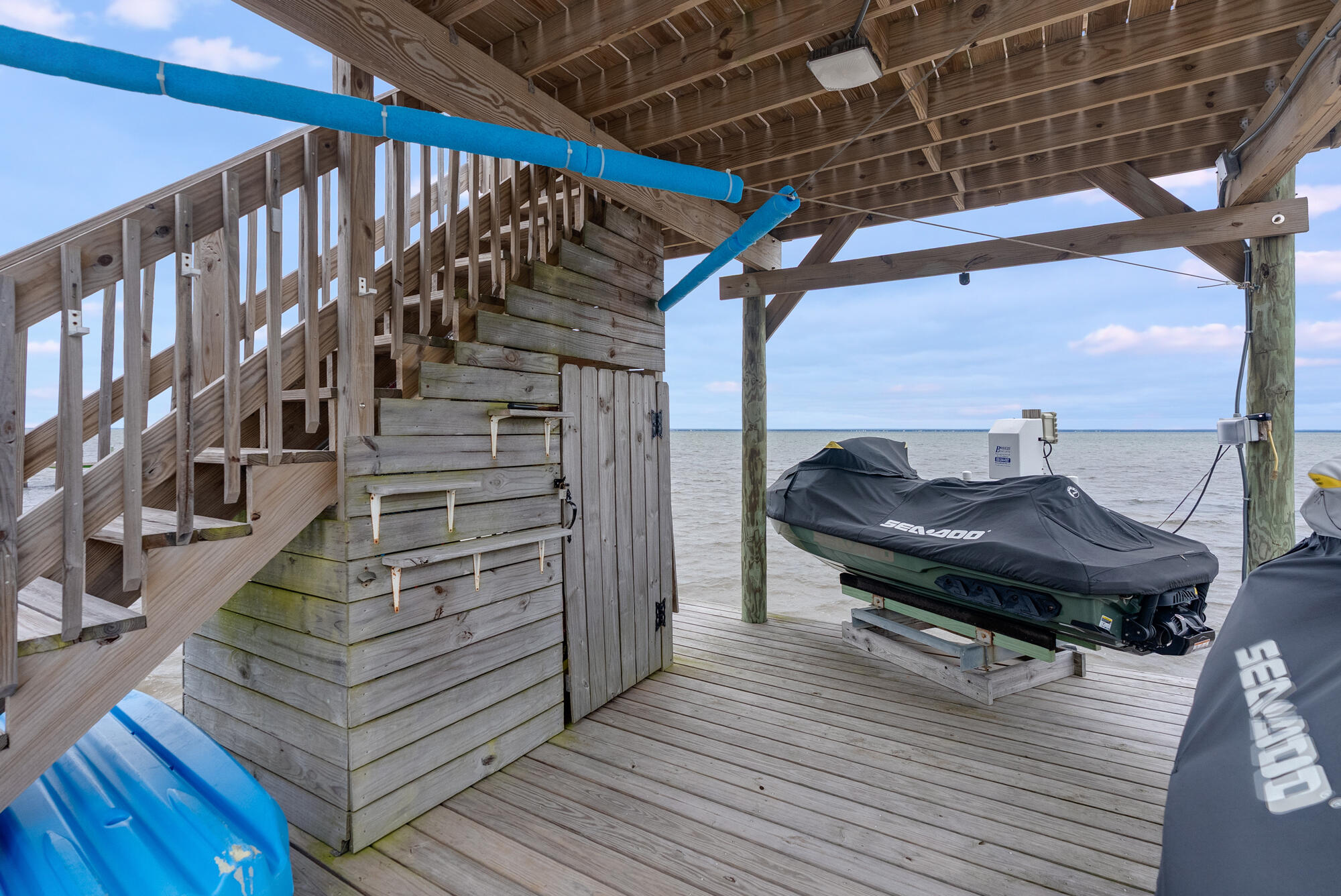 FLAMINGO BEACH - Residential