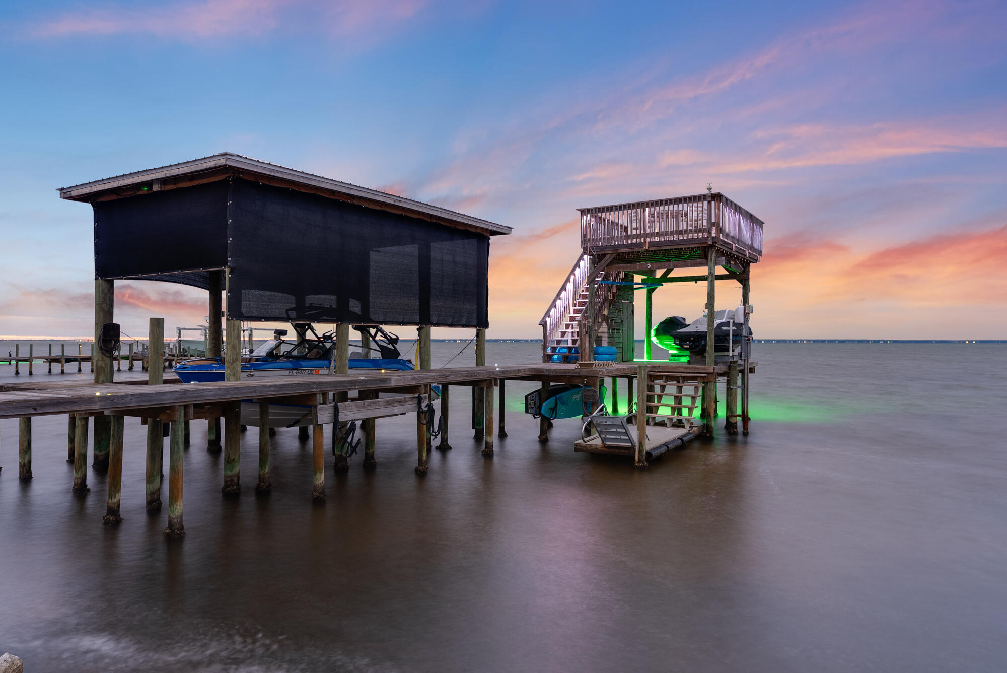 FLAMINGO BEACH - Residential