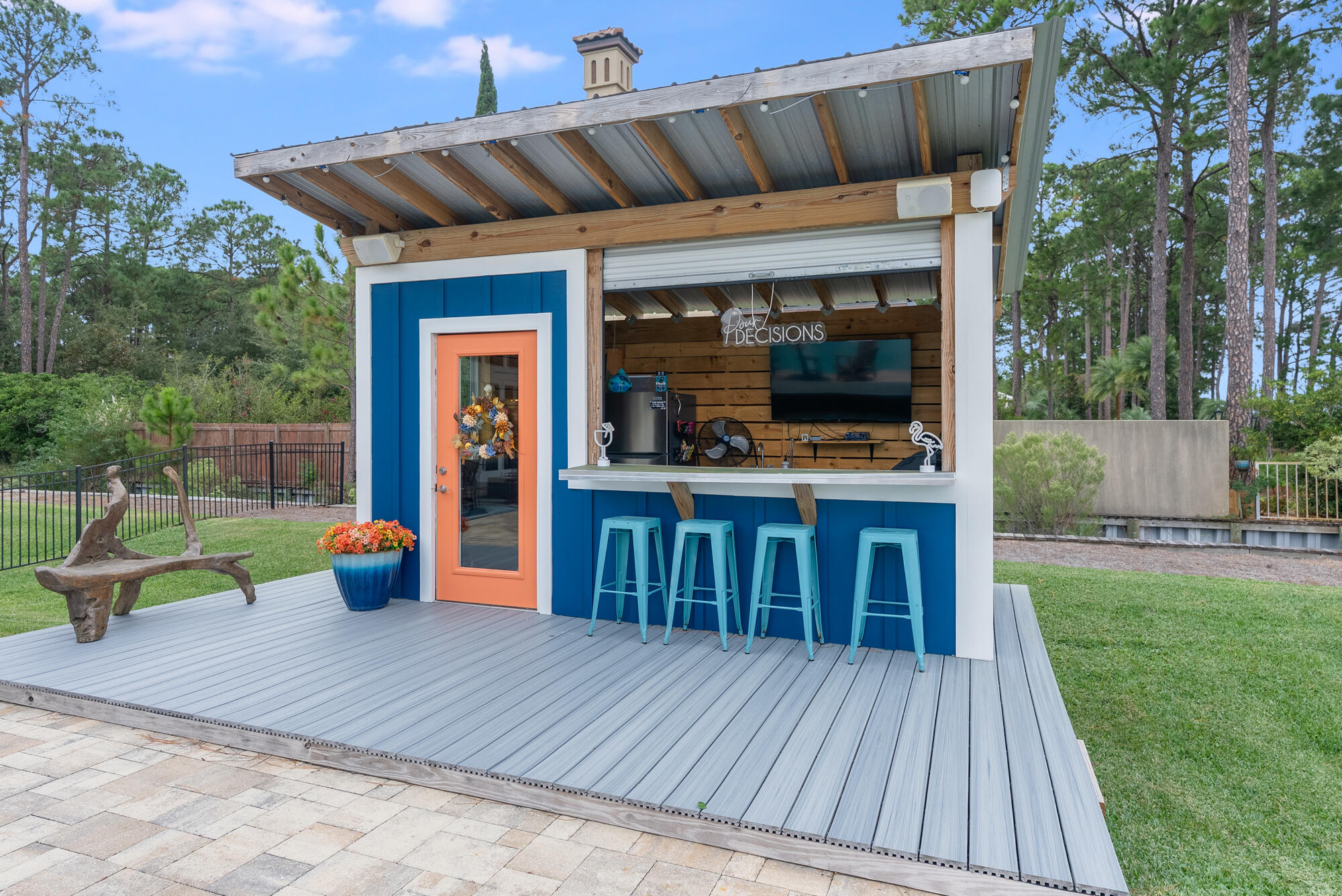 FLAMINGO BEACH - Residential