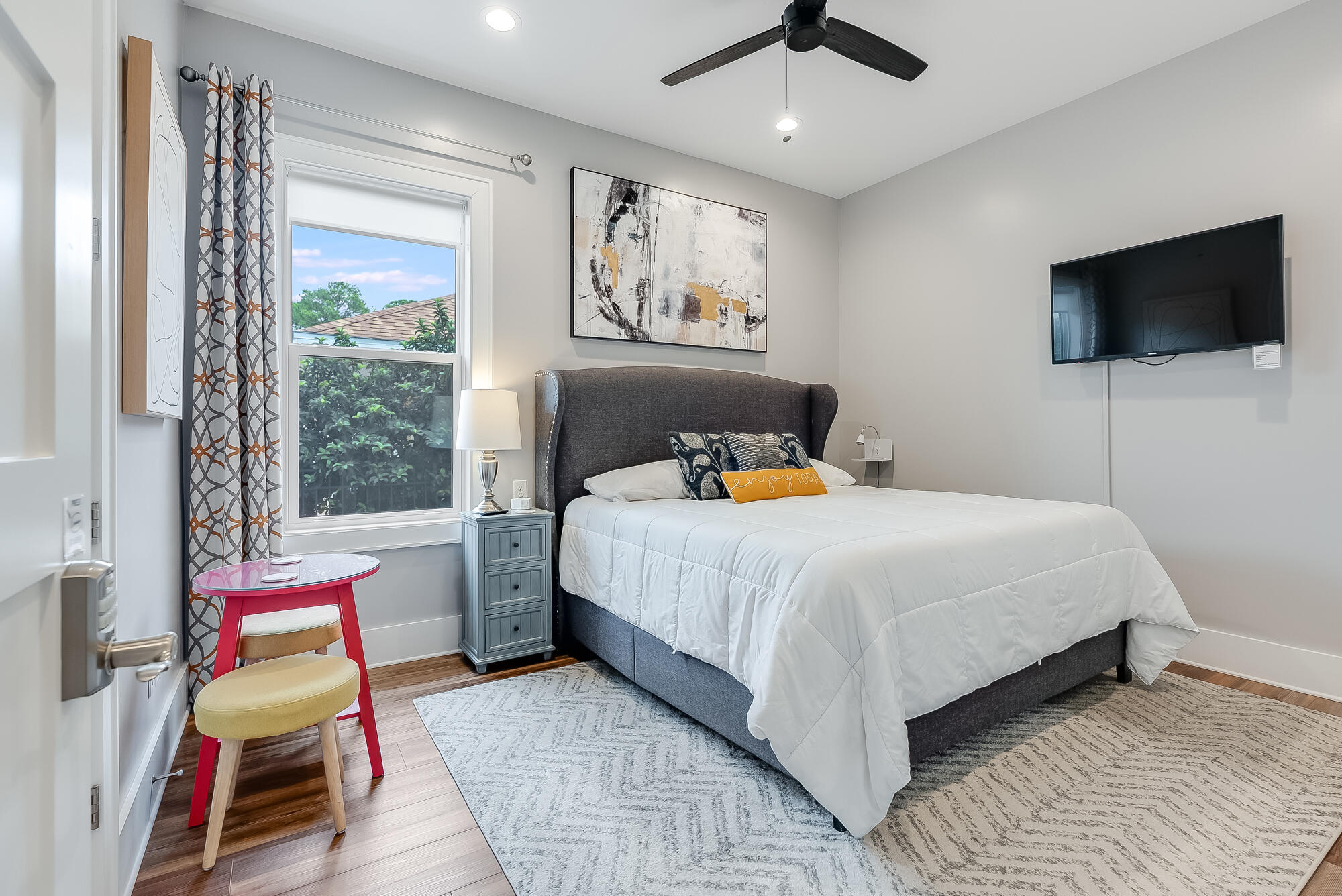 FLAMINGO BEACH - Residential