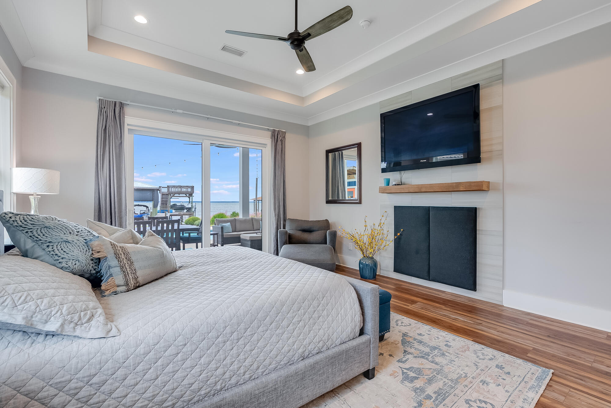 FLAMINGO BEACH - Residential