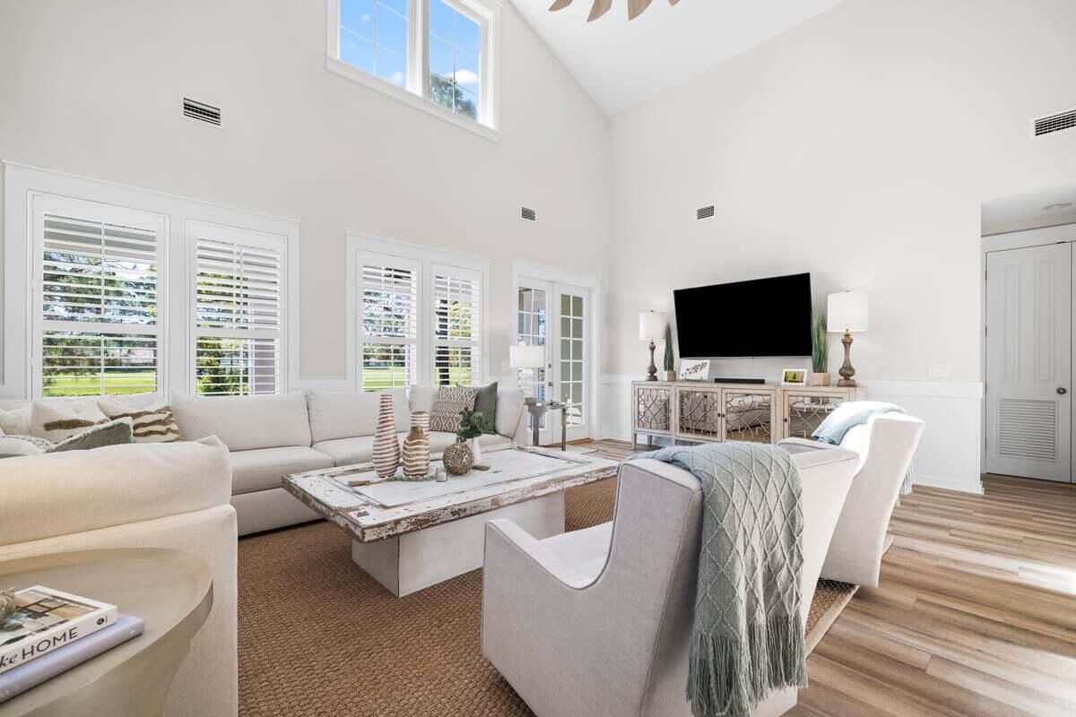 LAUREL GROVE - Residential