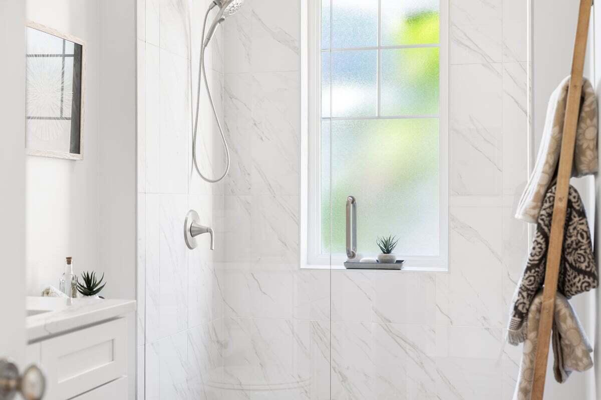 LAUREL GROVE - Residential