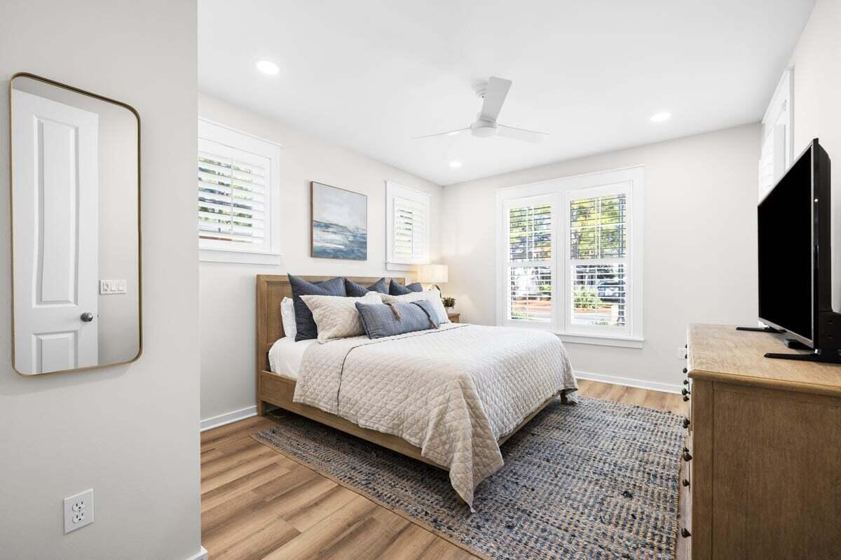 LAUREL GROVE - Residential