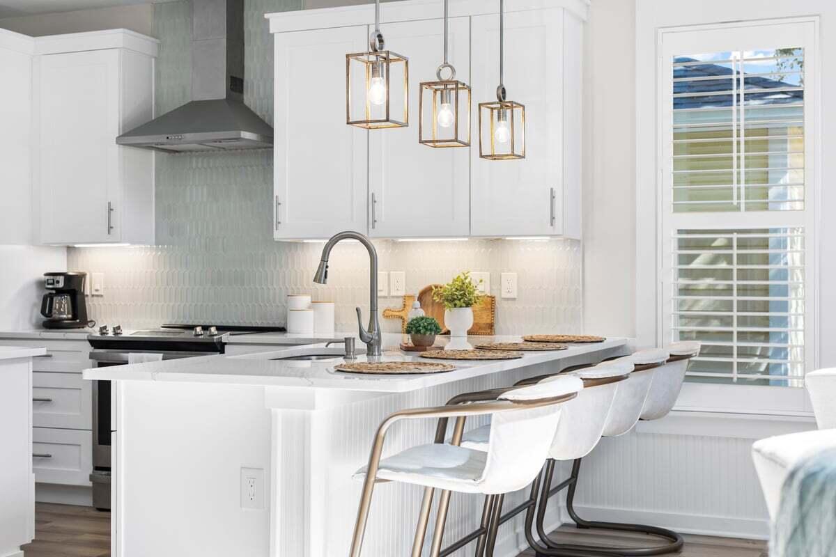 LAUREL GROVE - Residential