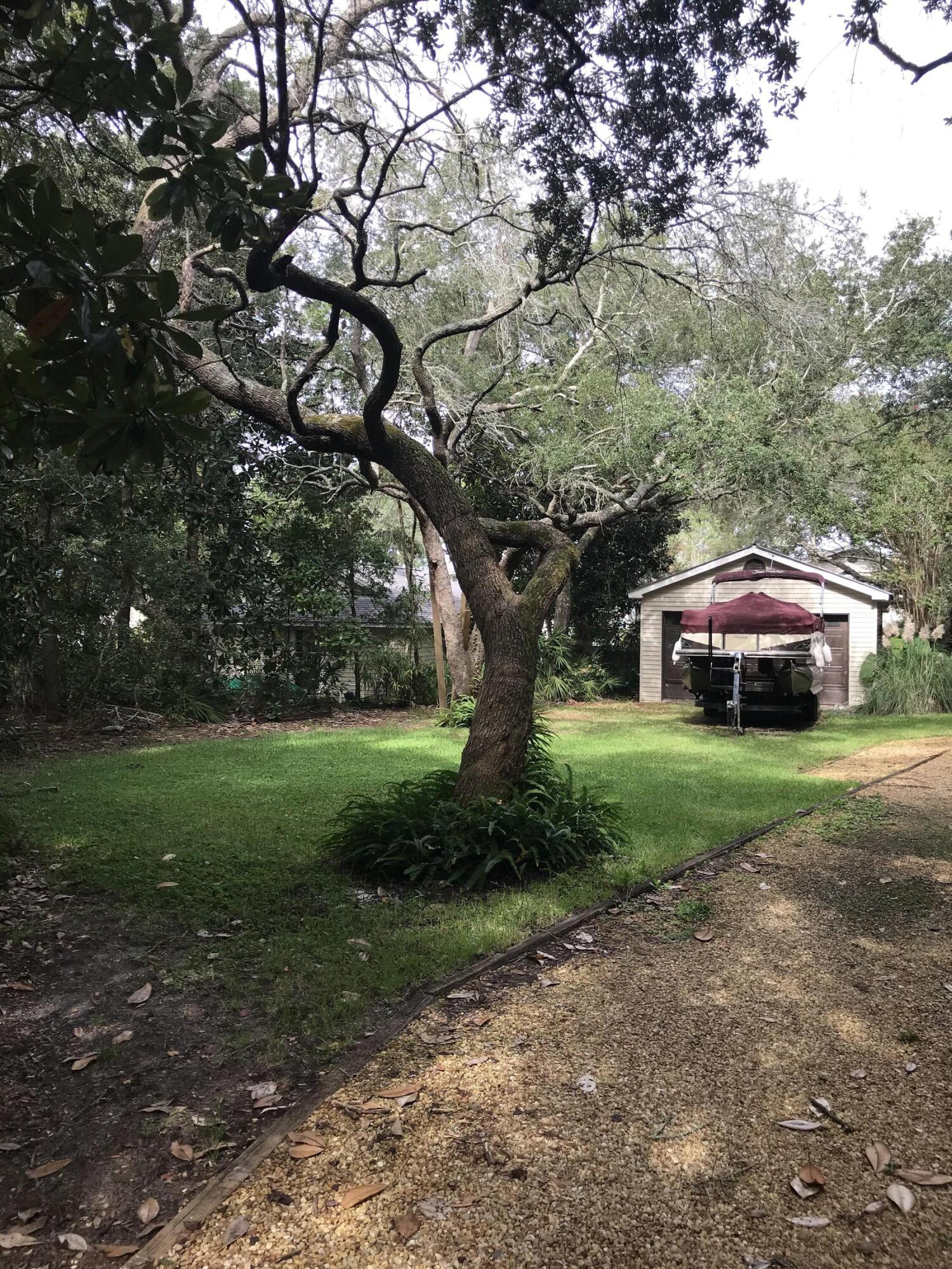 CALHOUN S/D TO DESTIN - Land