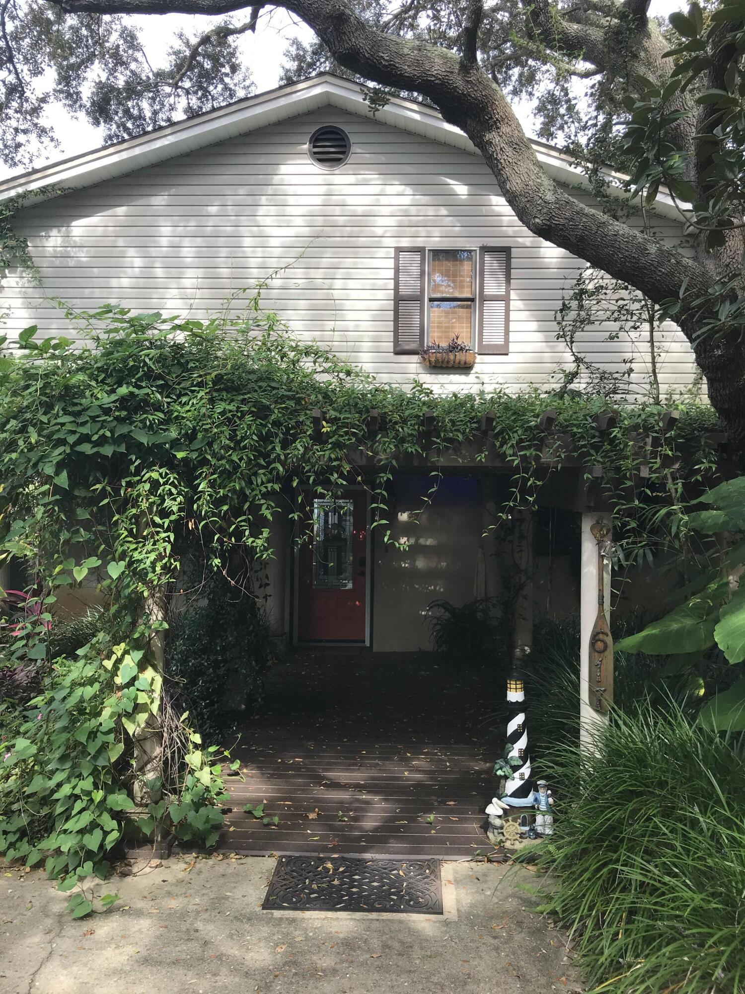 CALHOUN S/D TO DESTIN - Land