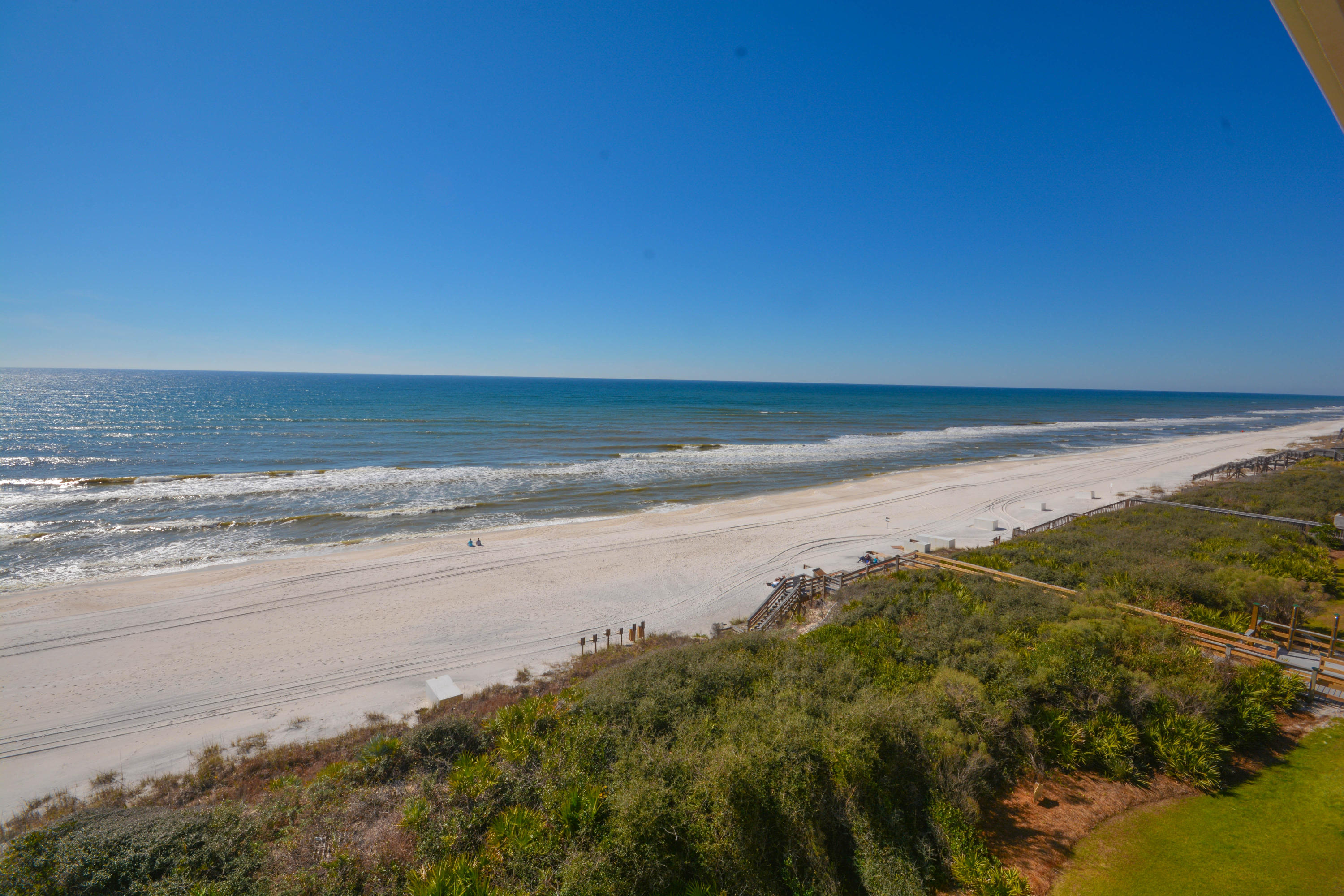 VILLAS AT SUNSET BEACH - Residential