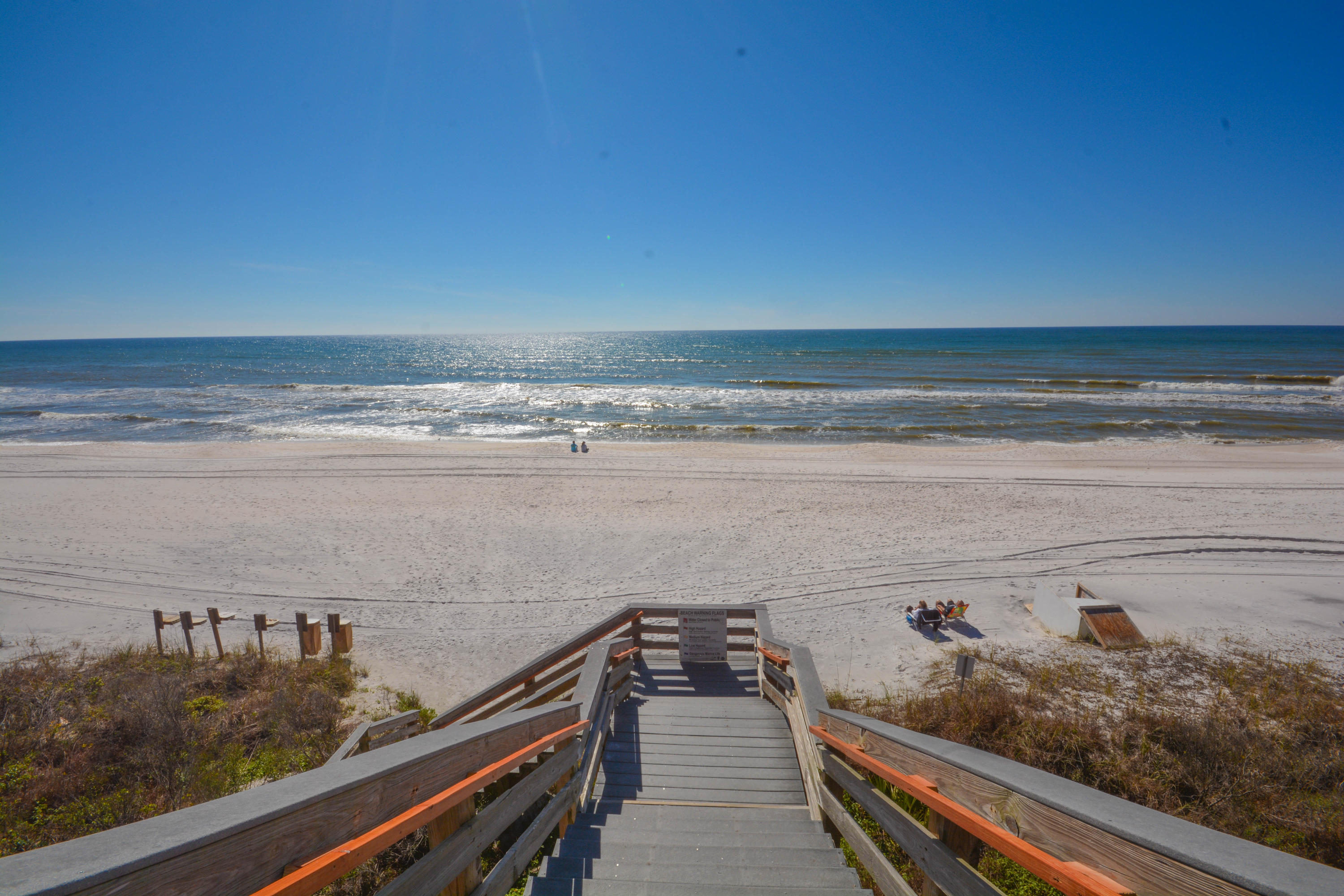 VILLAS AT SUNSET BEACH - Residential