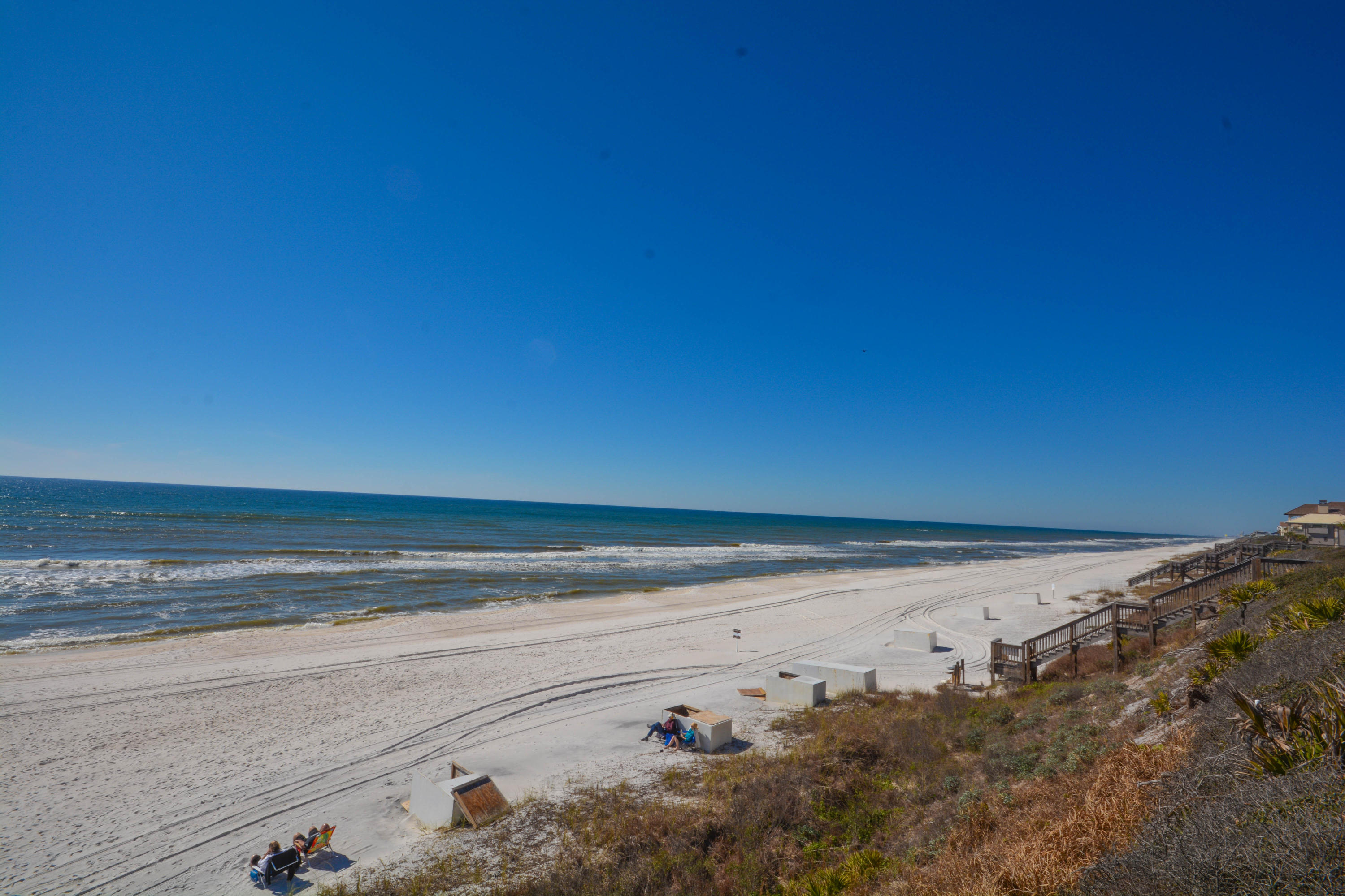 VILLAS AT SUNSET BEACH - Residential