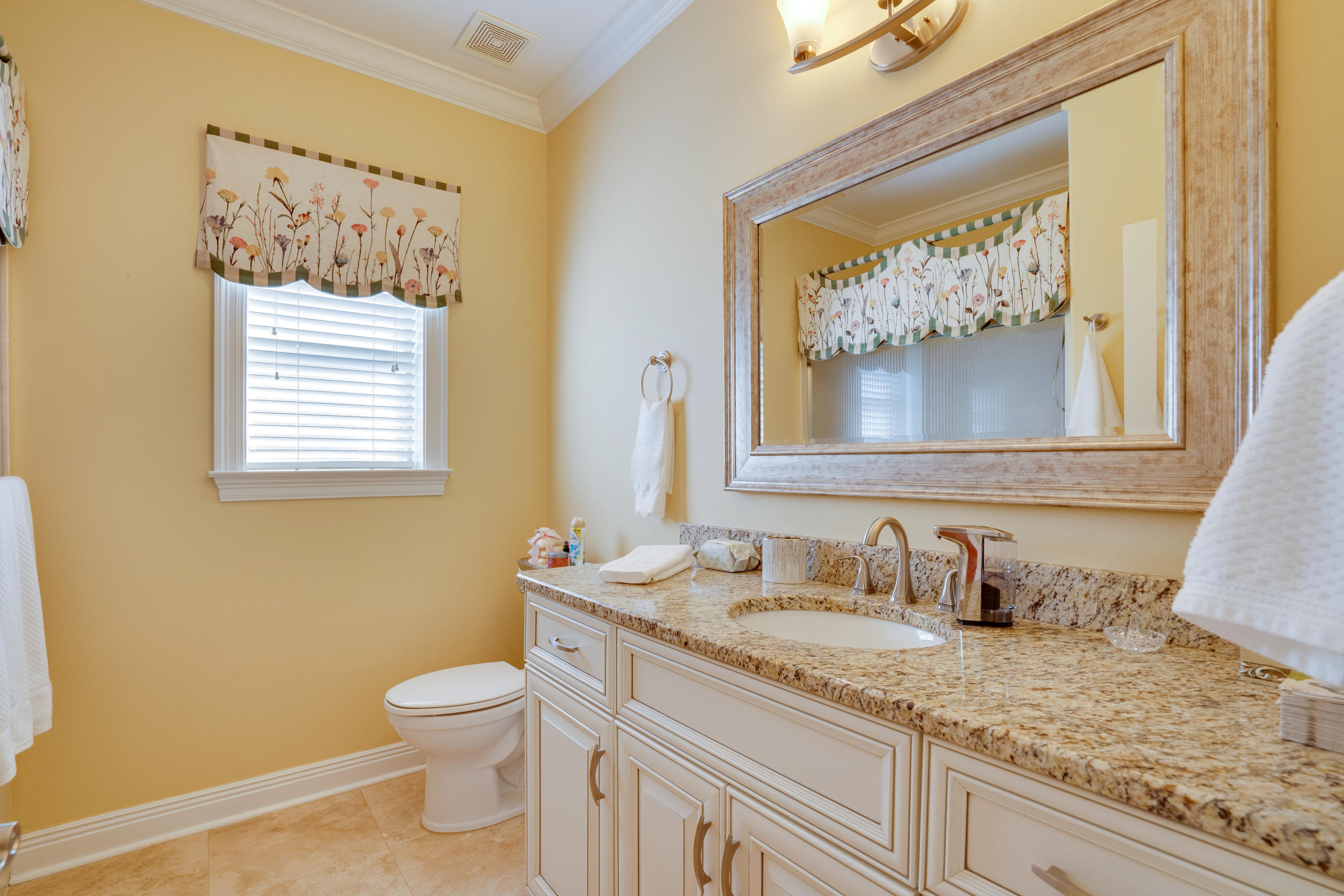 HOLIDAY SHORES ESTATES - Residential