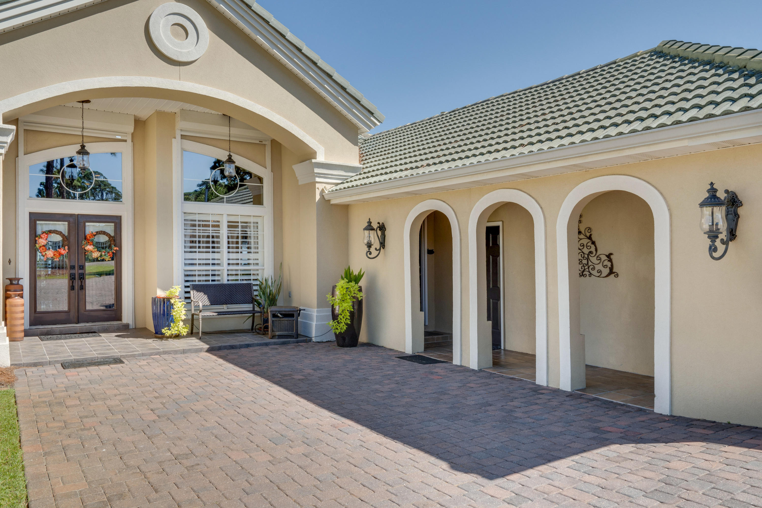 HOLIDAY SHORES ESTATES - Residential