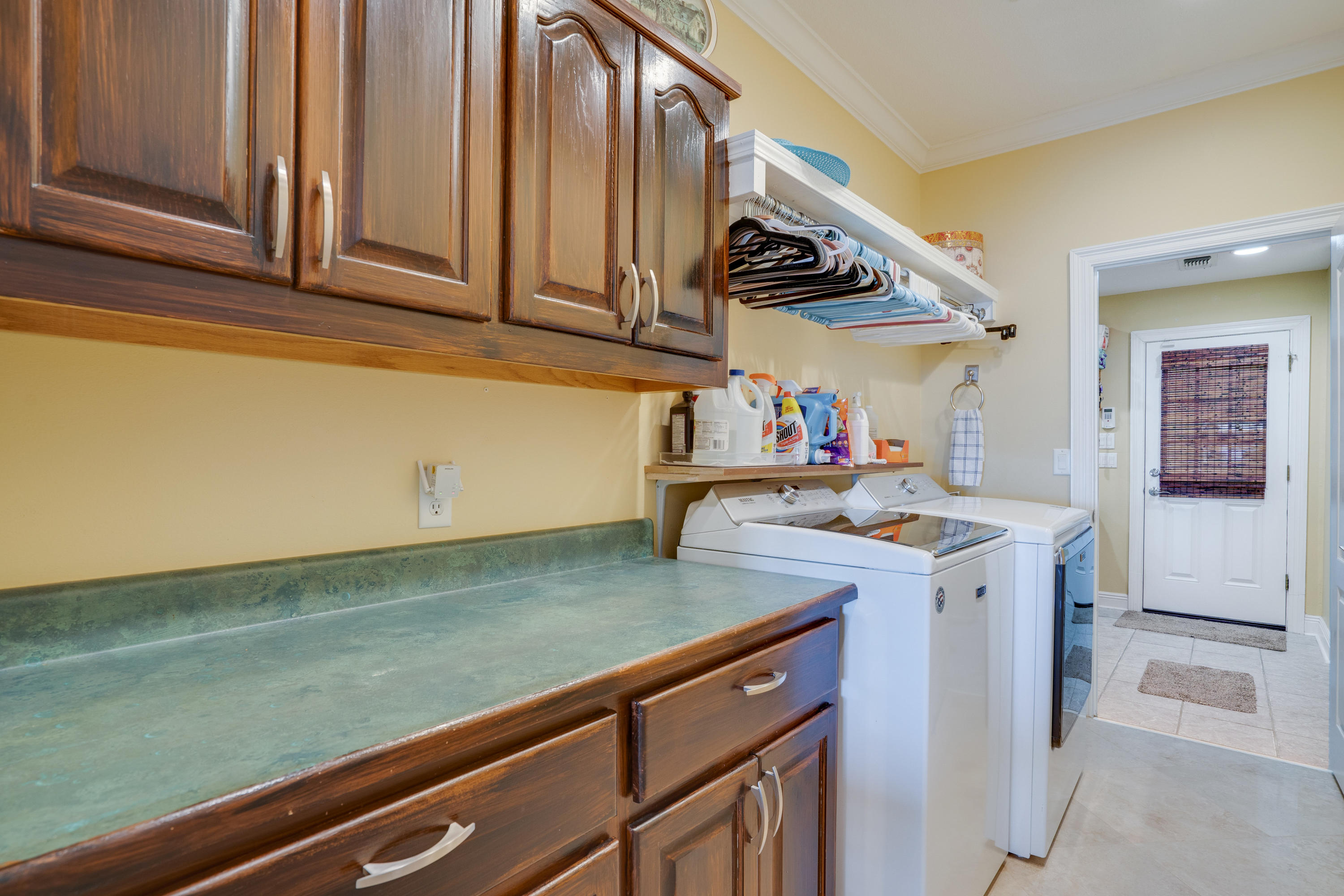 HOLIDAY SHORES ESTATES - Residential