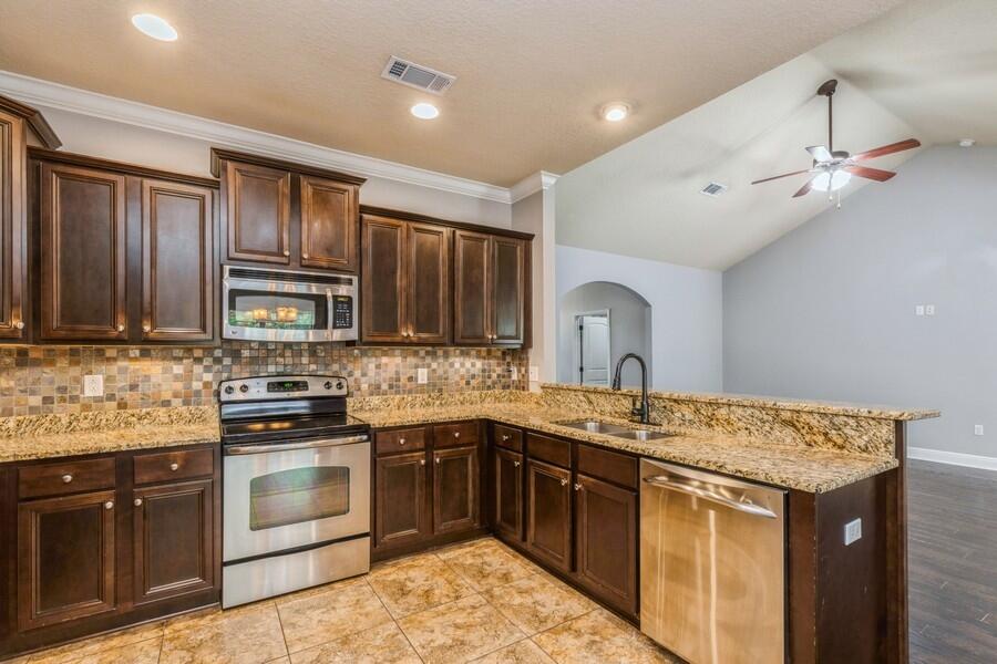 Whispering Lake - Residential