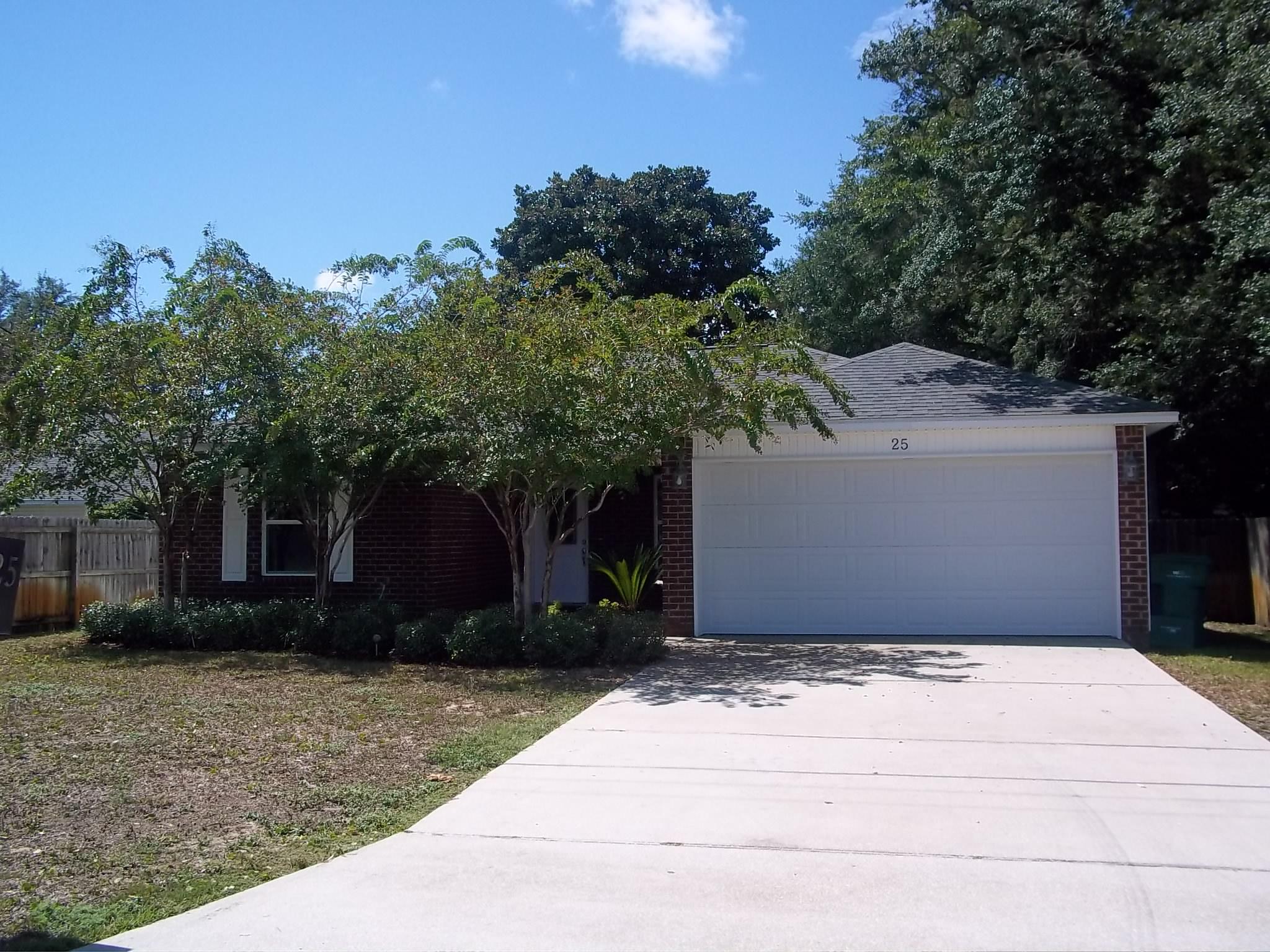 PRETTY NEWER HOME! Spacious open floor plan ideal for entertaining. Nice trey ceilings & crown molding. Beautiful kitchen w/ granite countertops, black appliances & dark cherry wood cabinets. Split bedroom plan for extra privacy. Master bathroom has a walk-in closet. Tile throughout except for carpet in the bedrooms. All electric! Garage has pull down stairs for extra storage, auto opener & the washer/dryer hook ups. Home also features a covered back patio, large privacy fenced back yard & lawn pump/sprinkler system. Transferrable termite bond w/ FL Pest. Call to see today! This one won't last long! Property to be sold as is. Sale subject to existing lease, expiring 8/31/16.
