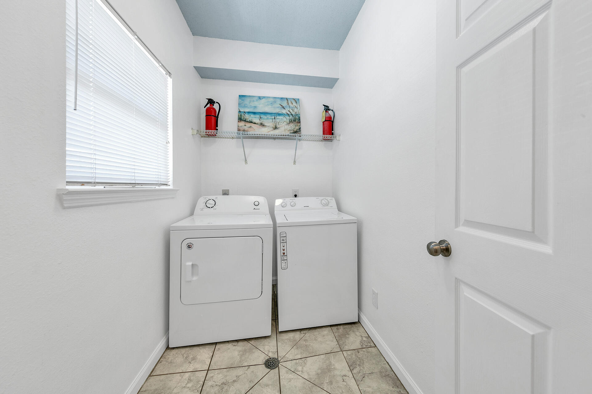 POINTE OF VIEW - Residential