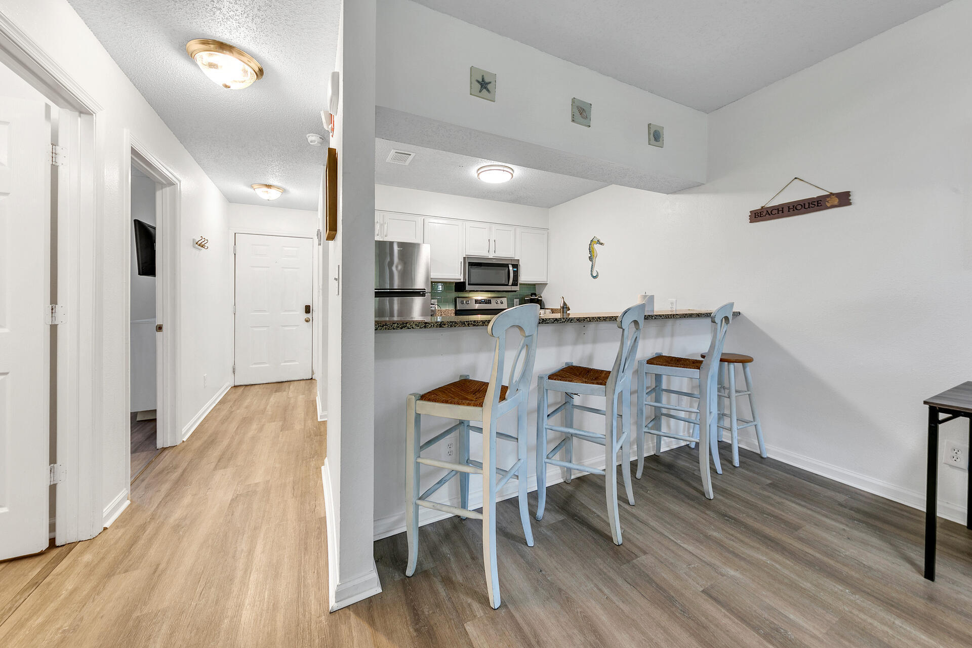 POINTE OF VIEW - Residential