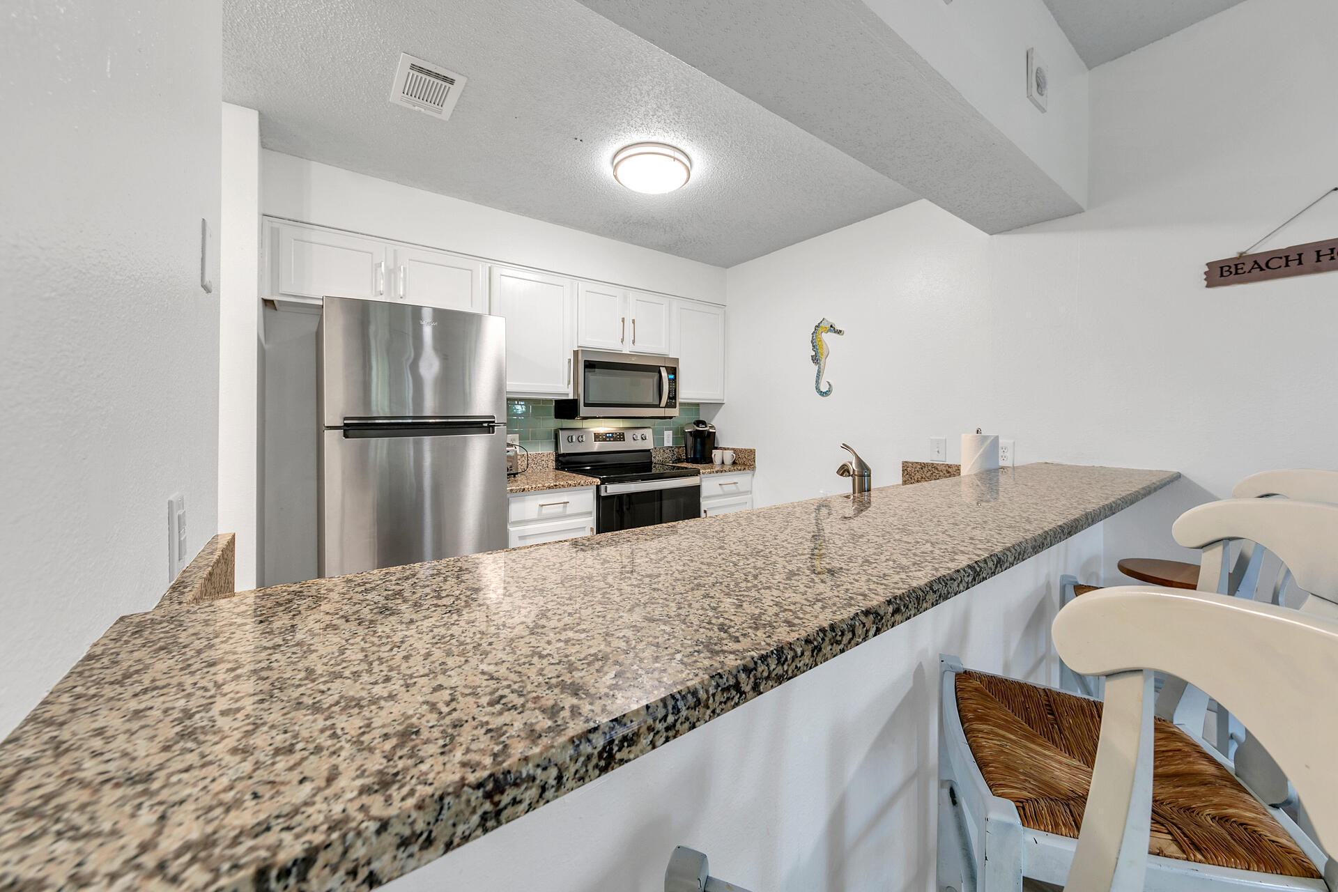 POINTE OF VIEW - Residential