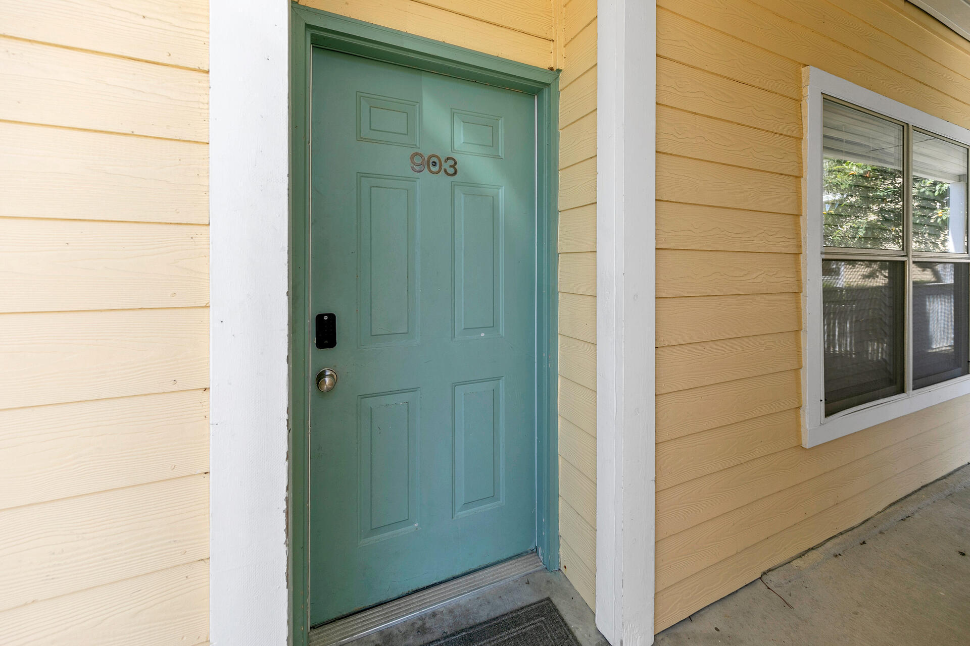 POINTE OF VIEW - Residential