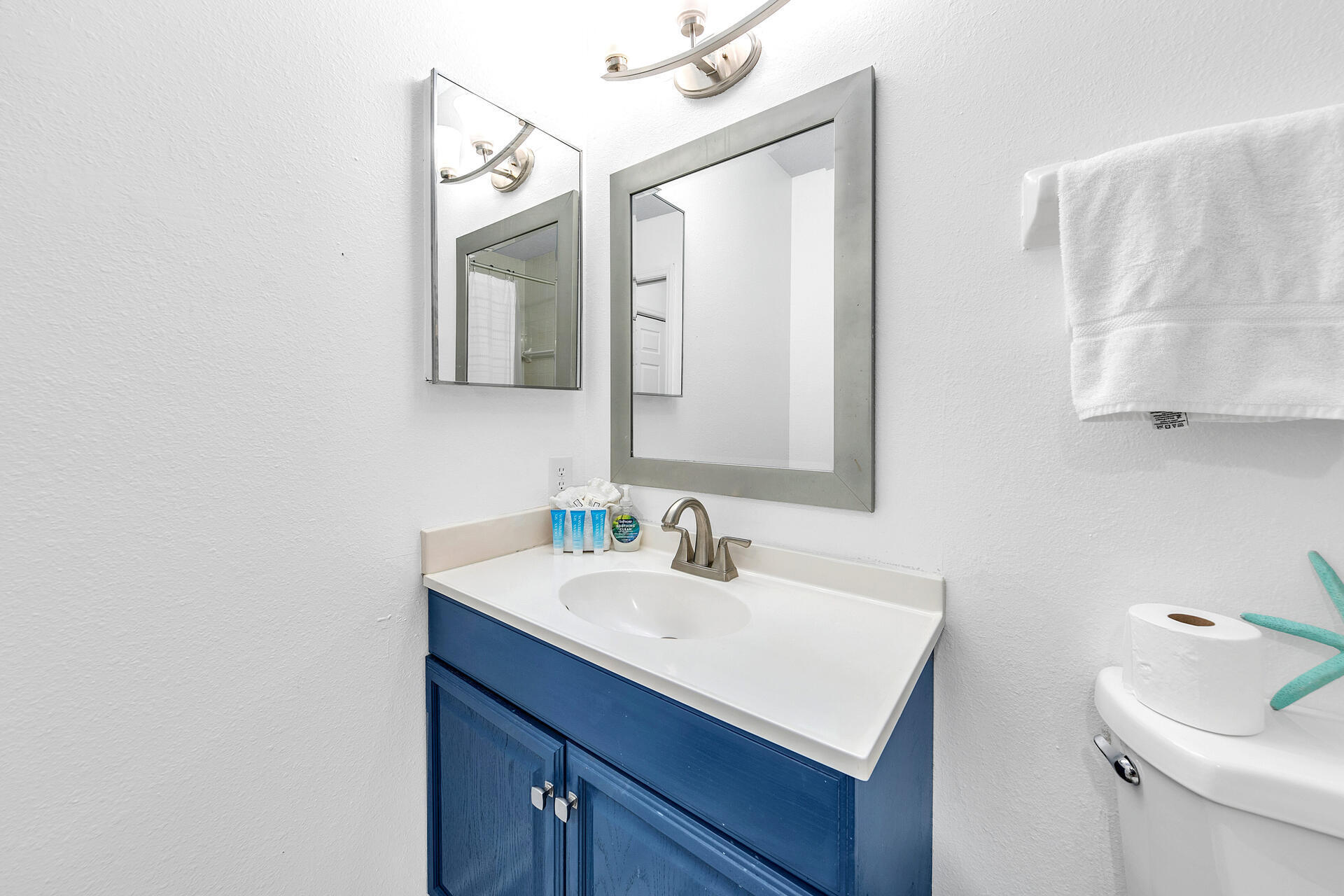 POINTE OF VIEW - Residential