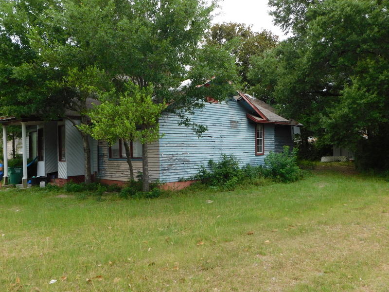 CRESTVIEW - Residential