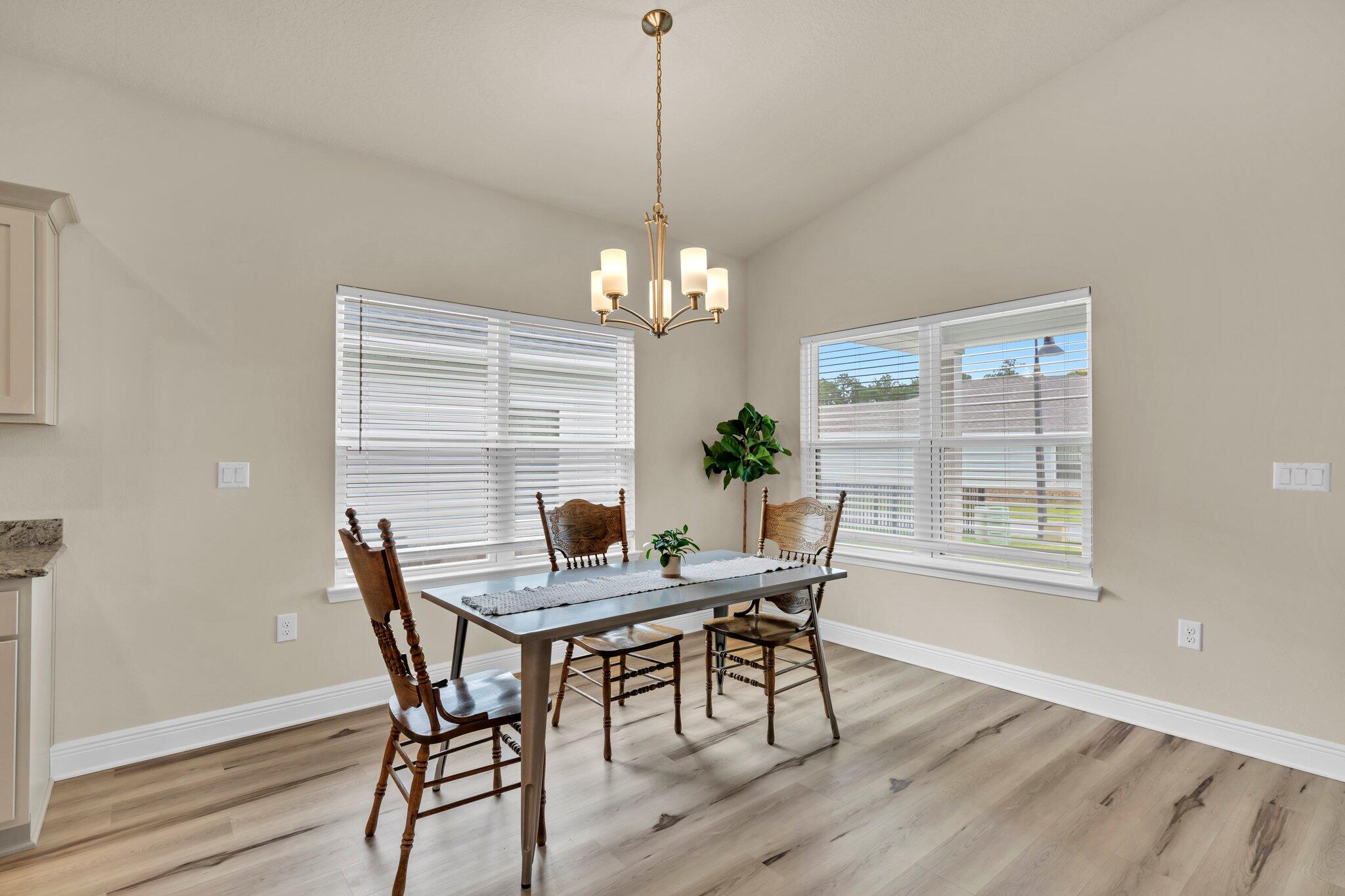 RIVERWALK PH I - Residential Lease
