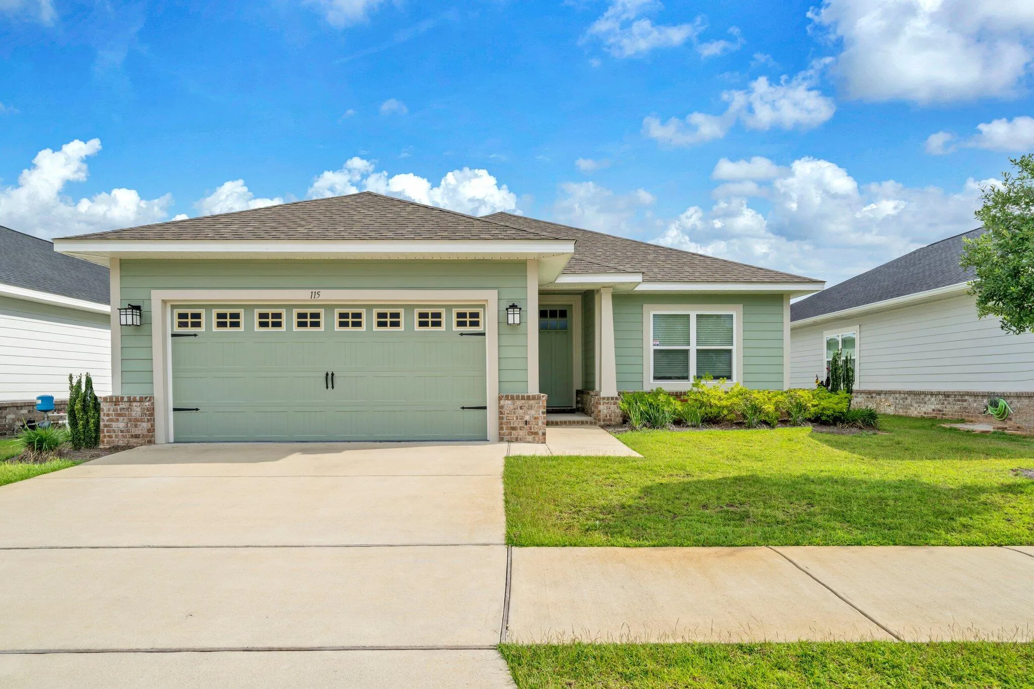 Freeport, Florida 32439, United States, 3 Bedrooms Bedrooms, ,2 BathroomsBathrooms,Residential,Active,193945