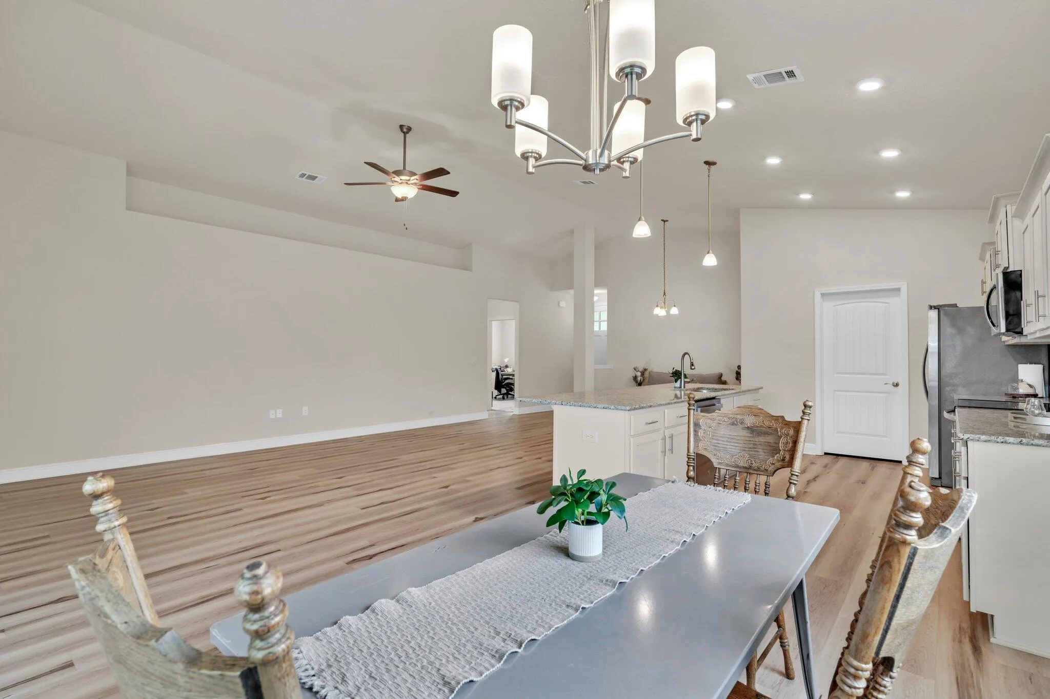 Freeport, Florida 32439, United States, 3 Bedrooms Bedrooms, ,2 BathroomsBathrooms,Residential,Active,193945