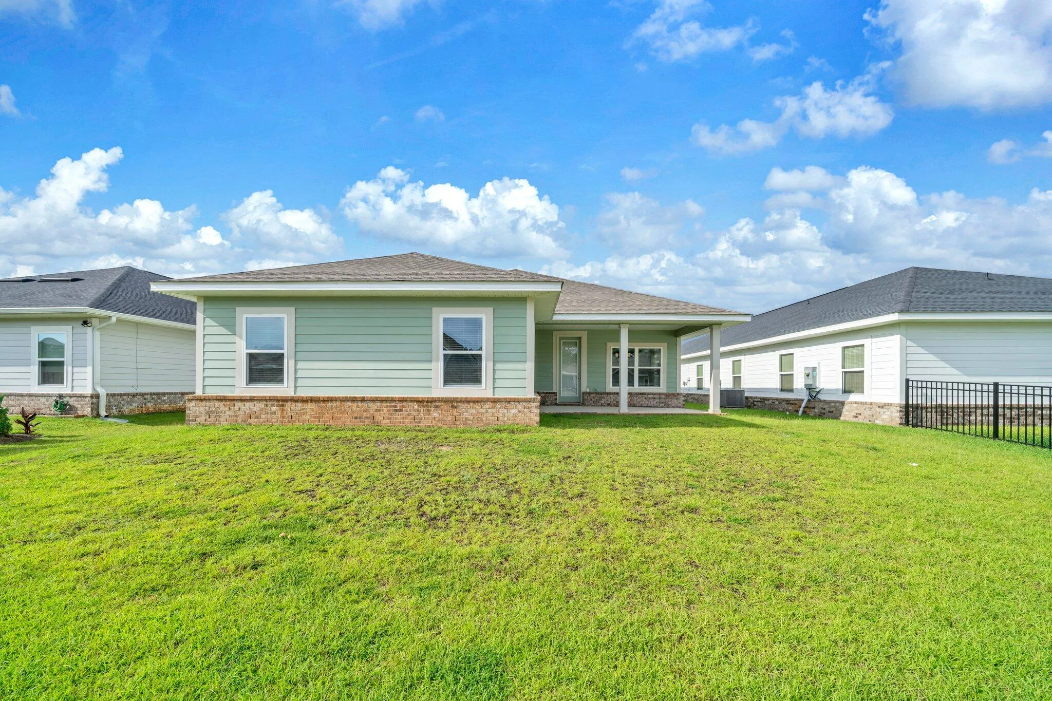 Freeport, Florida 32439, United States, 3 Bedrooms Bedrooms, ,2 BathroomsBathrooms,Residential,Active,193945